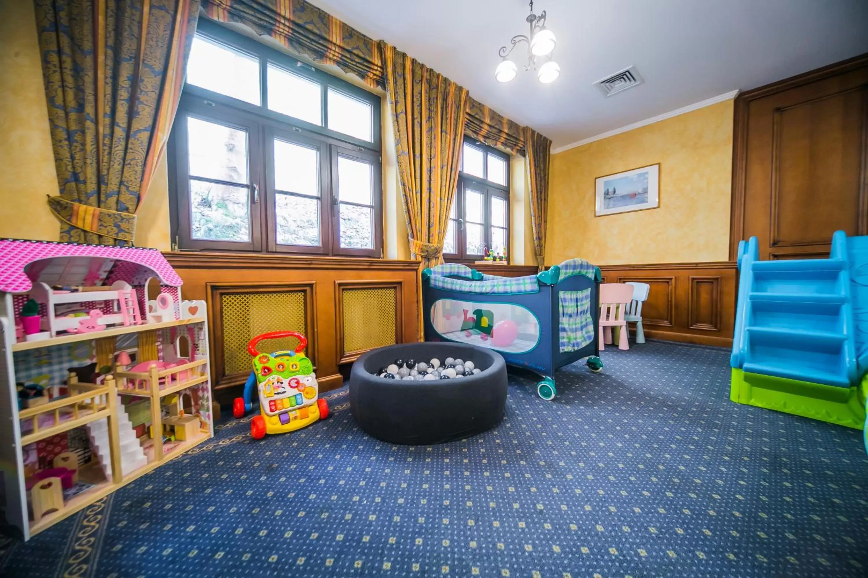 Children play ground in Hotel Opera