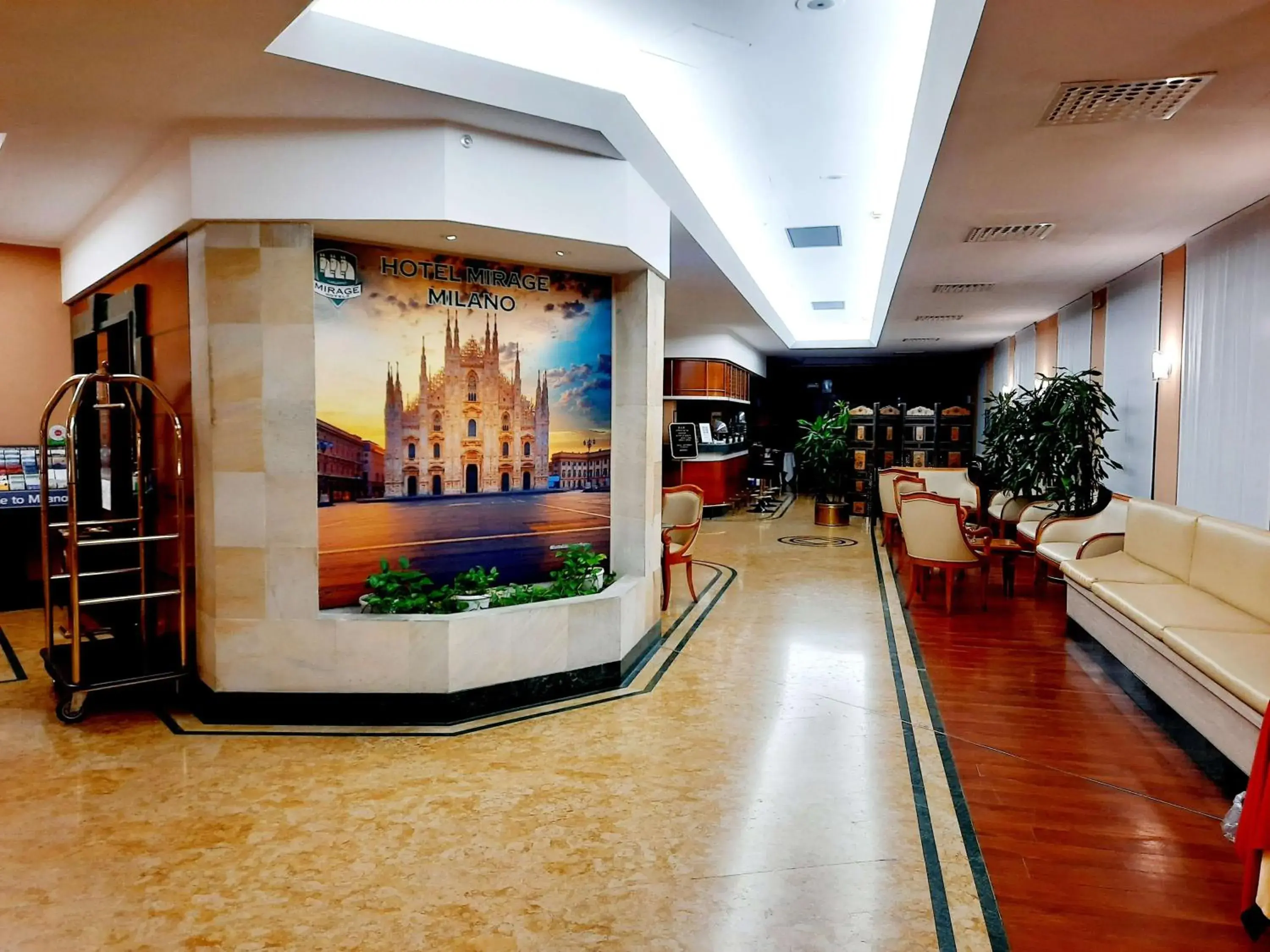 Lobby or reception in Hotel Mirage, Sure Hotel Collection by Best Western