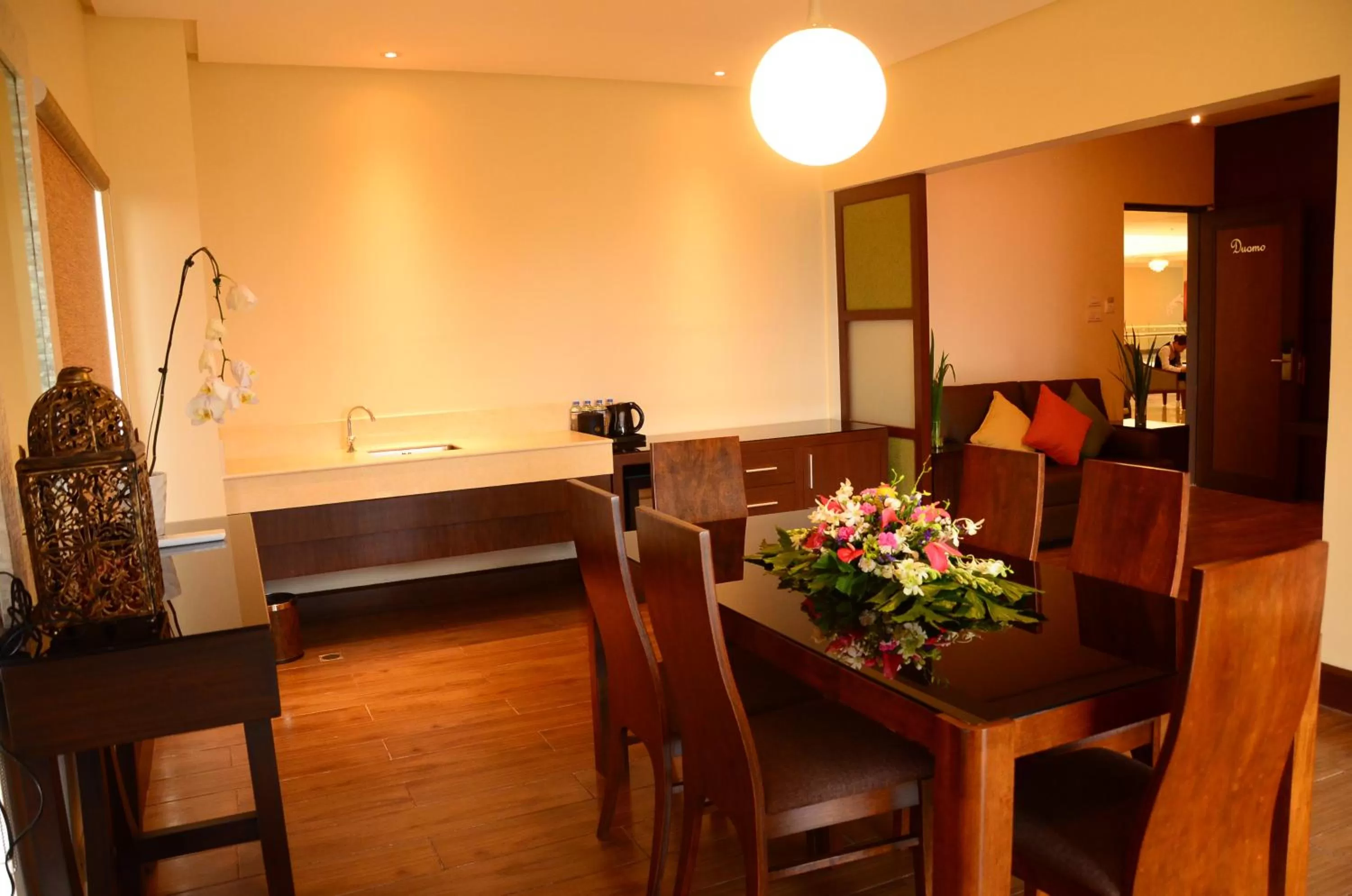 Dining area in Hotel Monticello Tagaytay