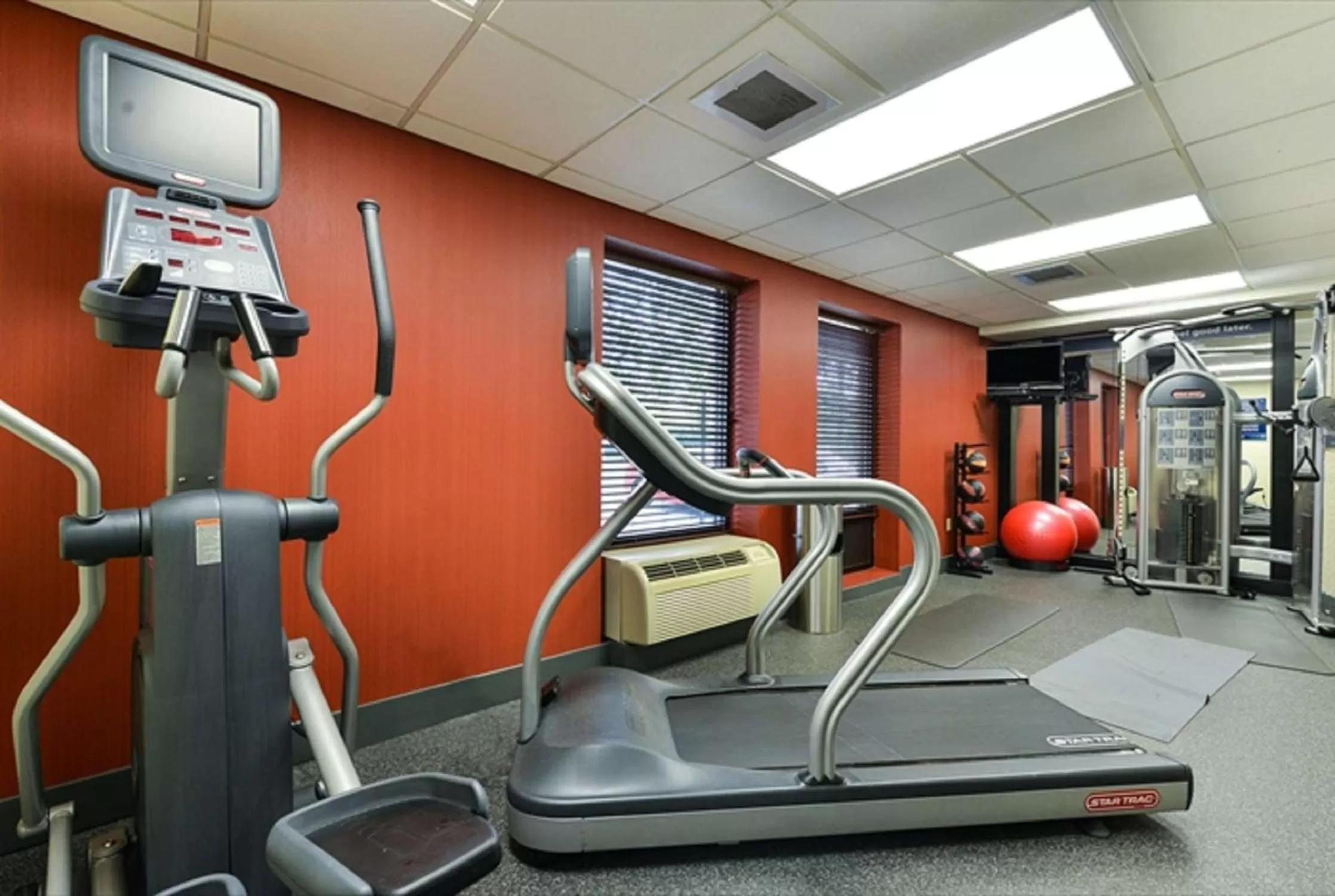 Fitness centre/facilities in Hampton Inn & Suites Valley Forge/Oaks