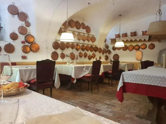 Restaurant/Places to Eat in Villa Bertagnolli - Locanda Del Bel Sorriso