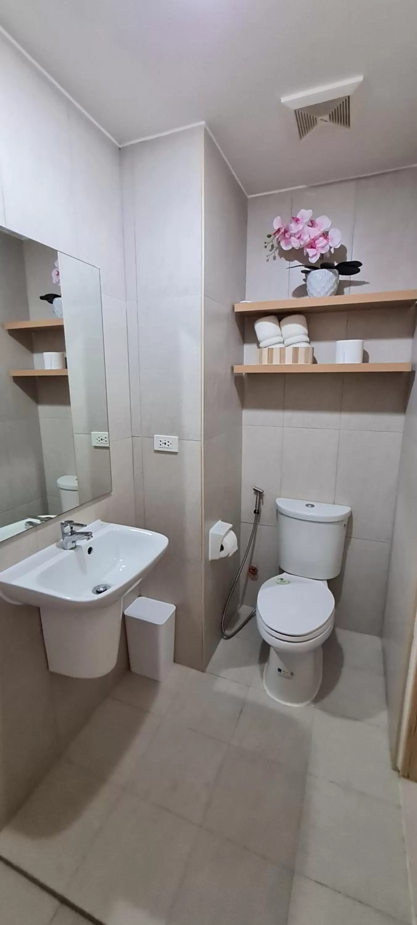 Bathroom in Inspiria Condo Units beside Abreeza Mall Davao