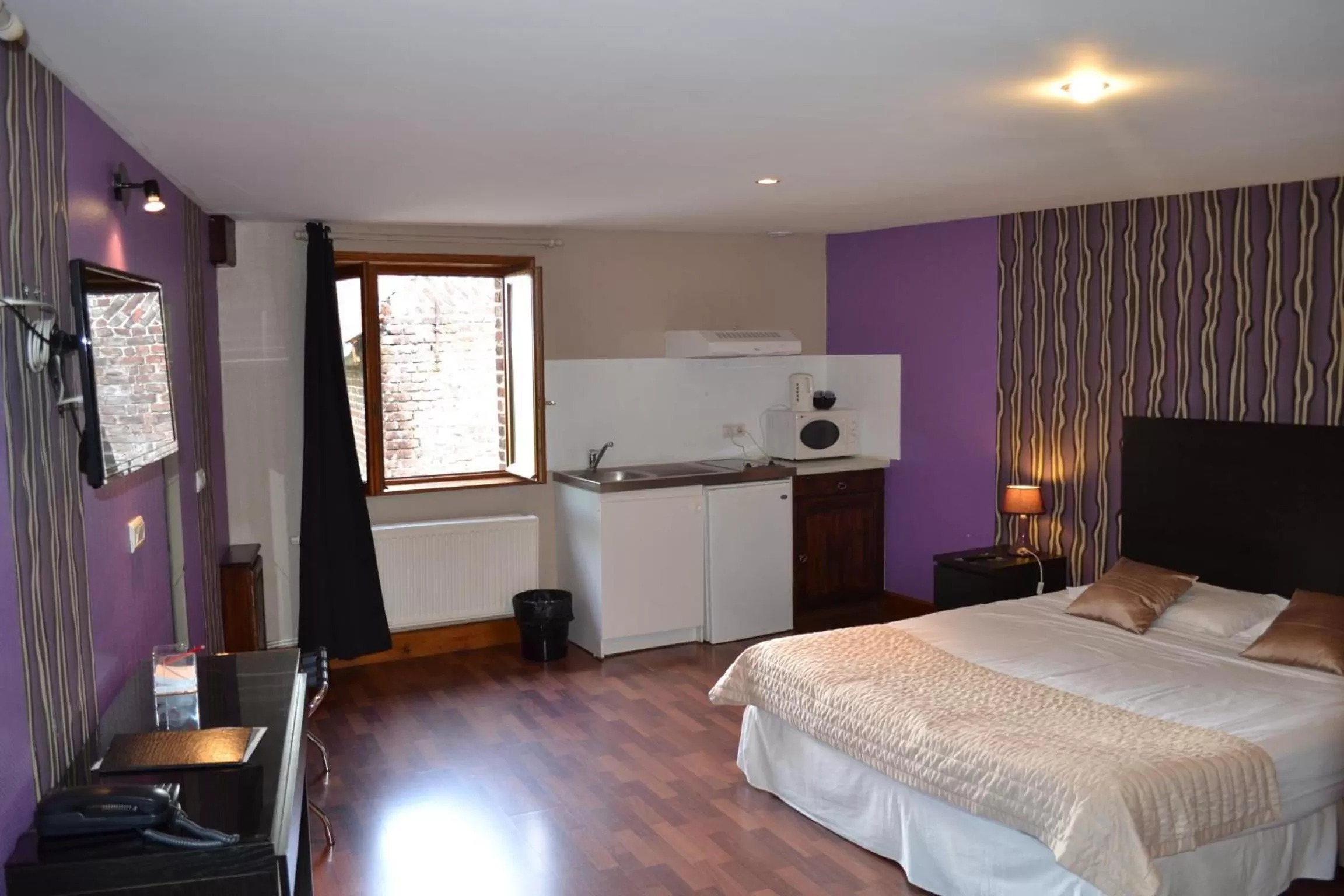 Bedroom, Bed in Le Domaine des Cigognes