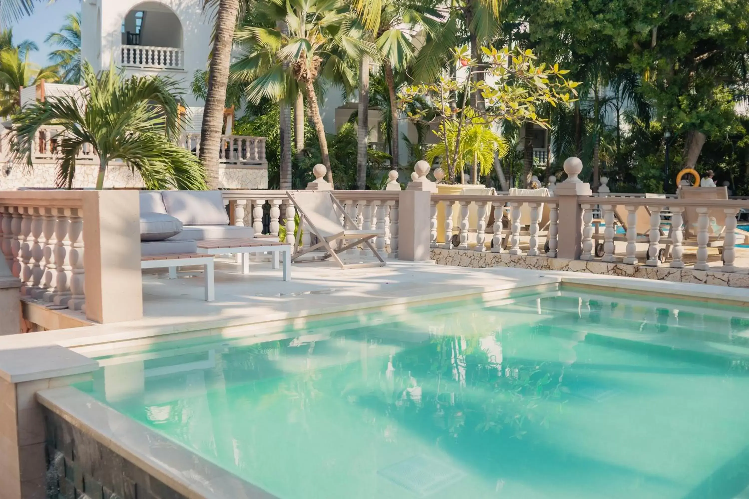 Hot Tub, Swimming Pool in Hotel Caribe by Faranda Grand, a member of Radisson Individuals