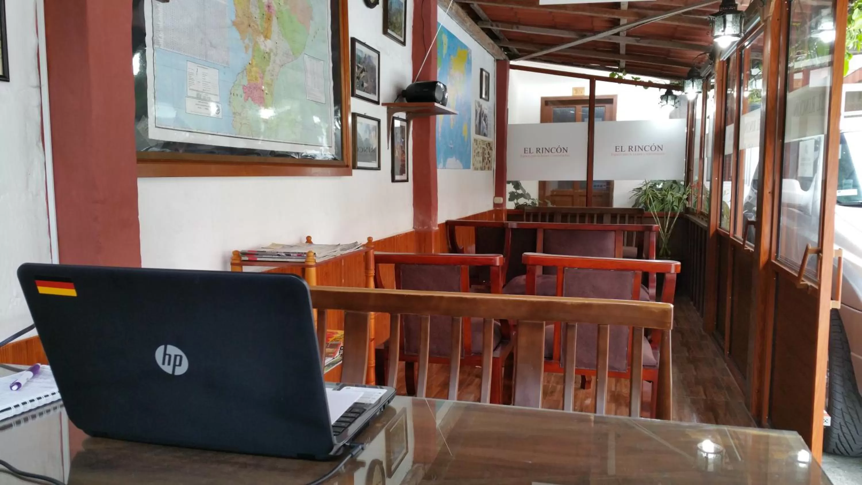 Library, Restaurant/Places to Eat in Hotel Flor de Oriente