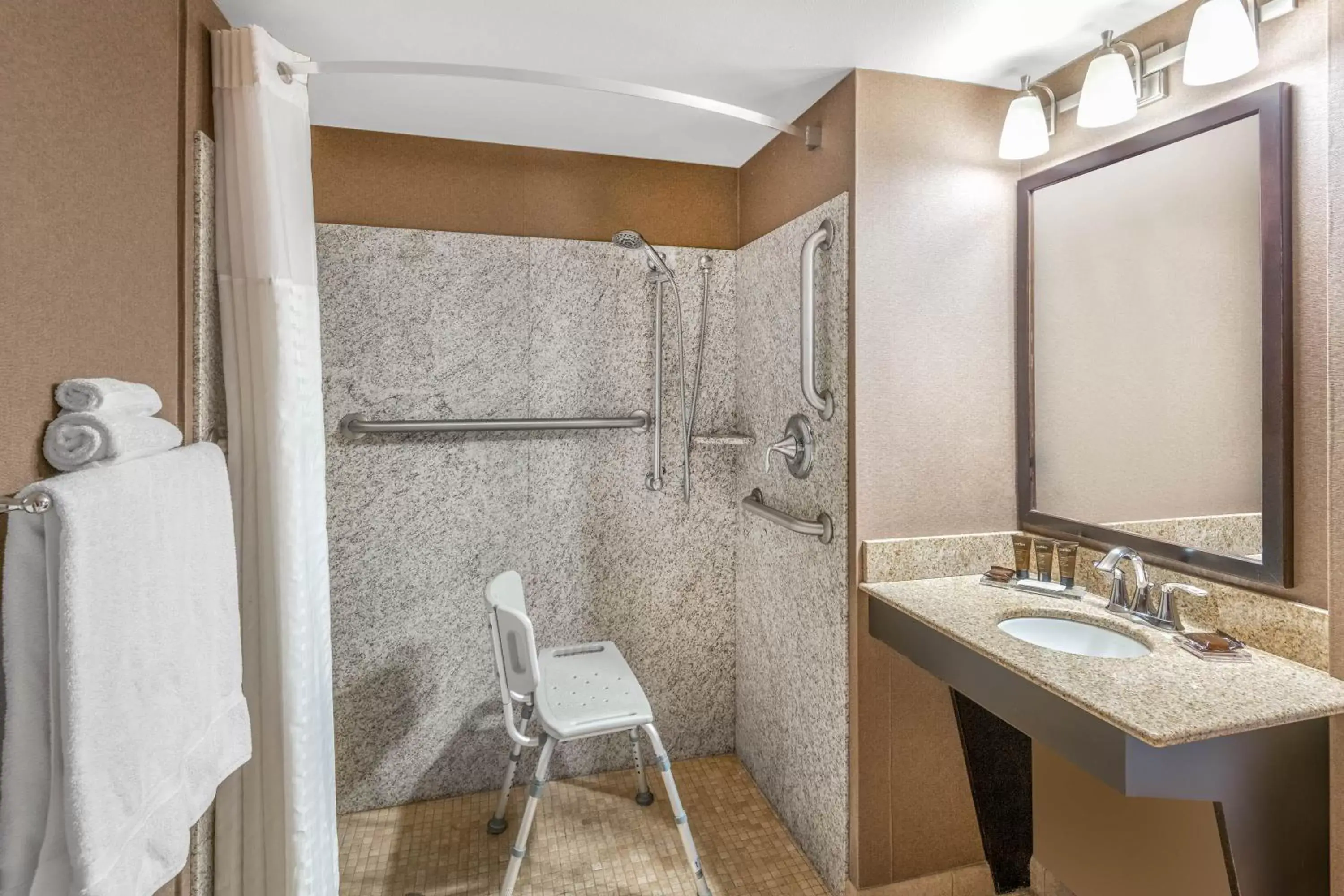 Shower, Bathroom in Wingate by Wyndham - St. George