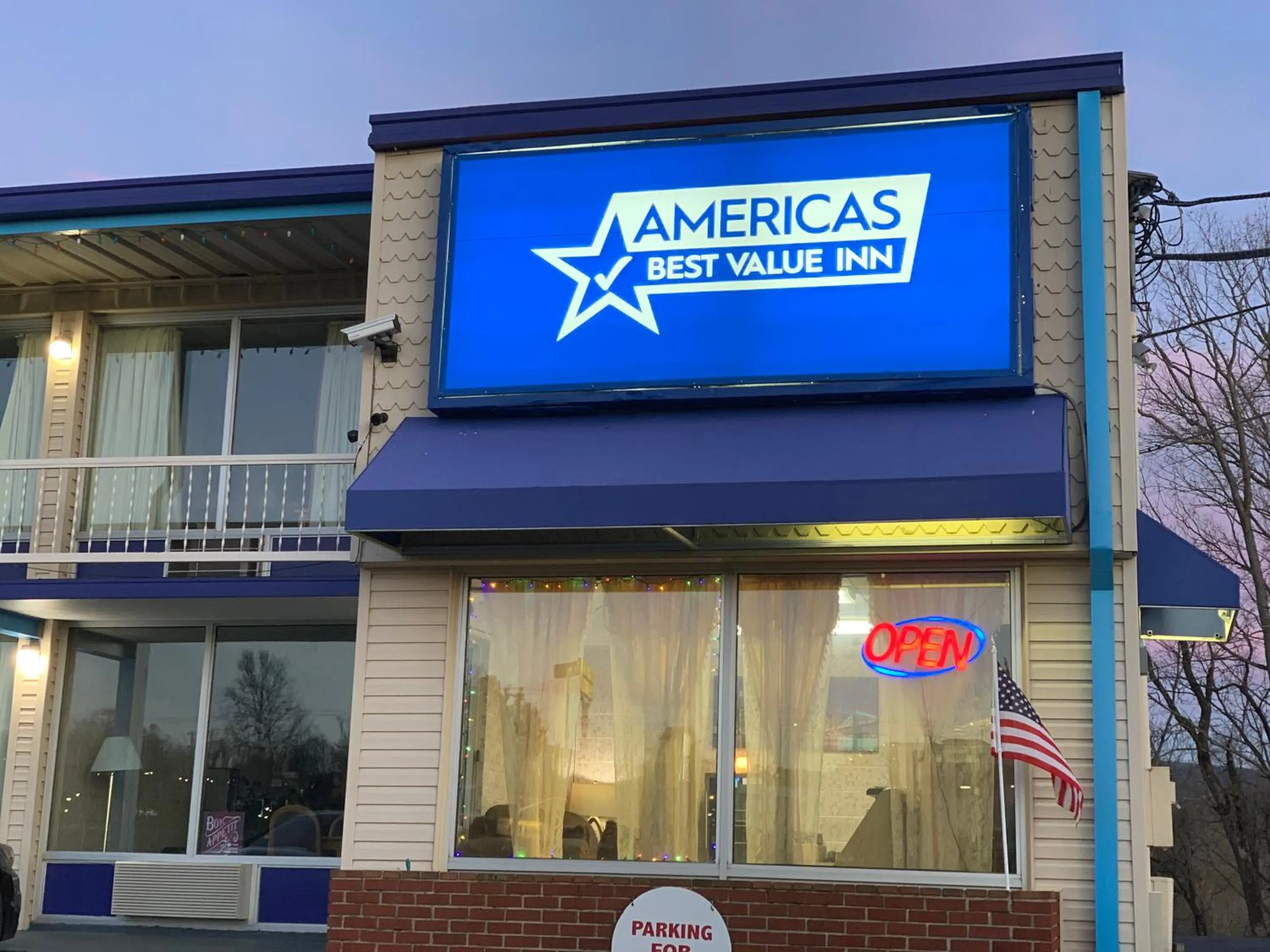 Logo/Certificate/Sign in Americas Best Value Inn Wytheville