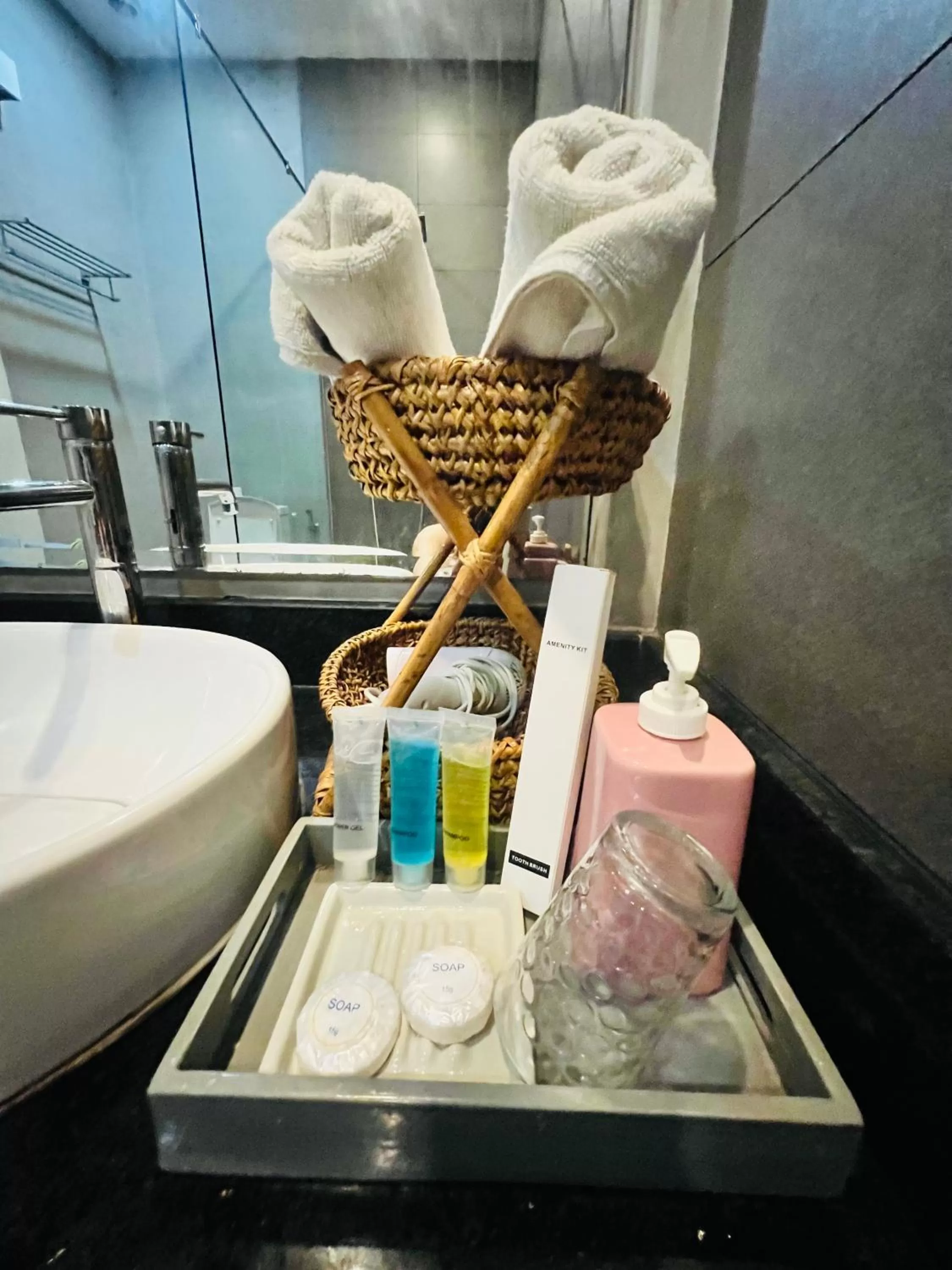 Bathroom in Asiban Quay Boutique Hotel