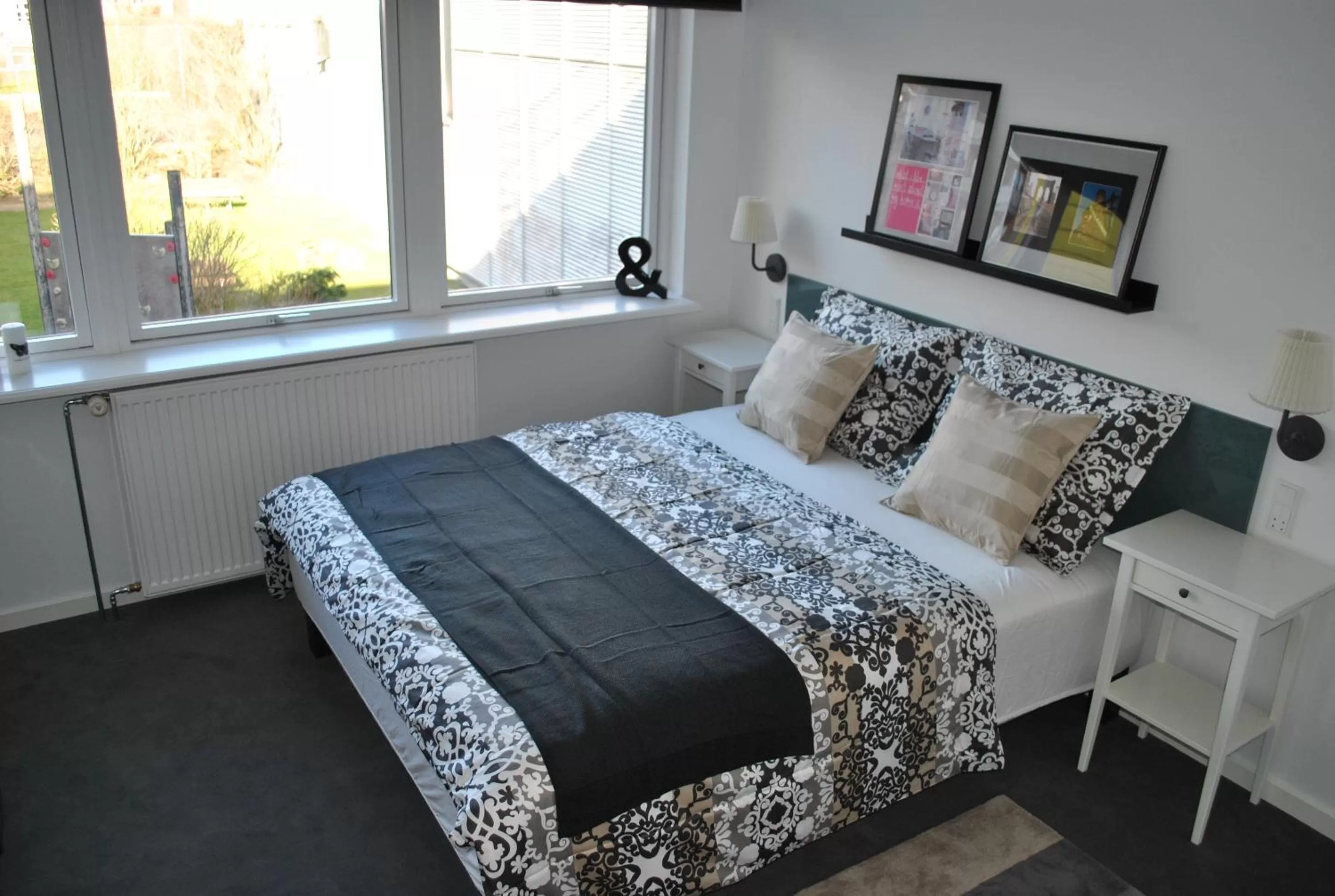 Decorative detail, Bed in M18