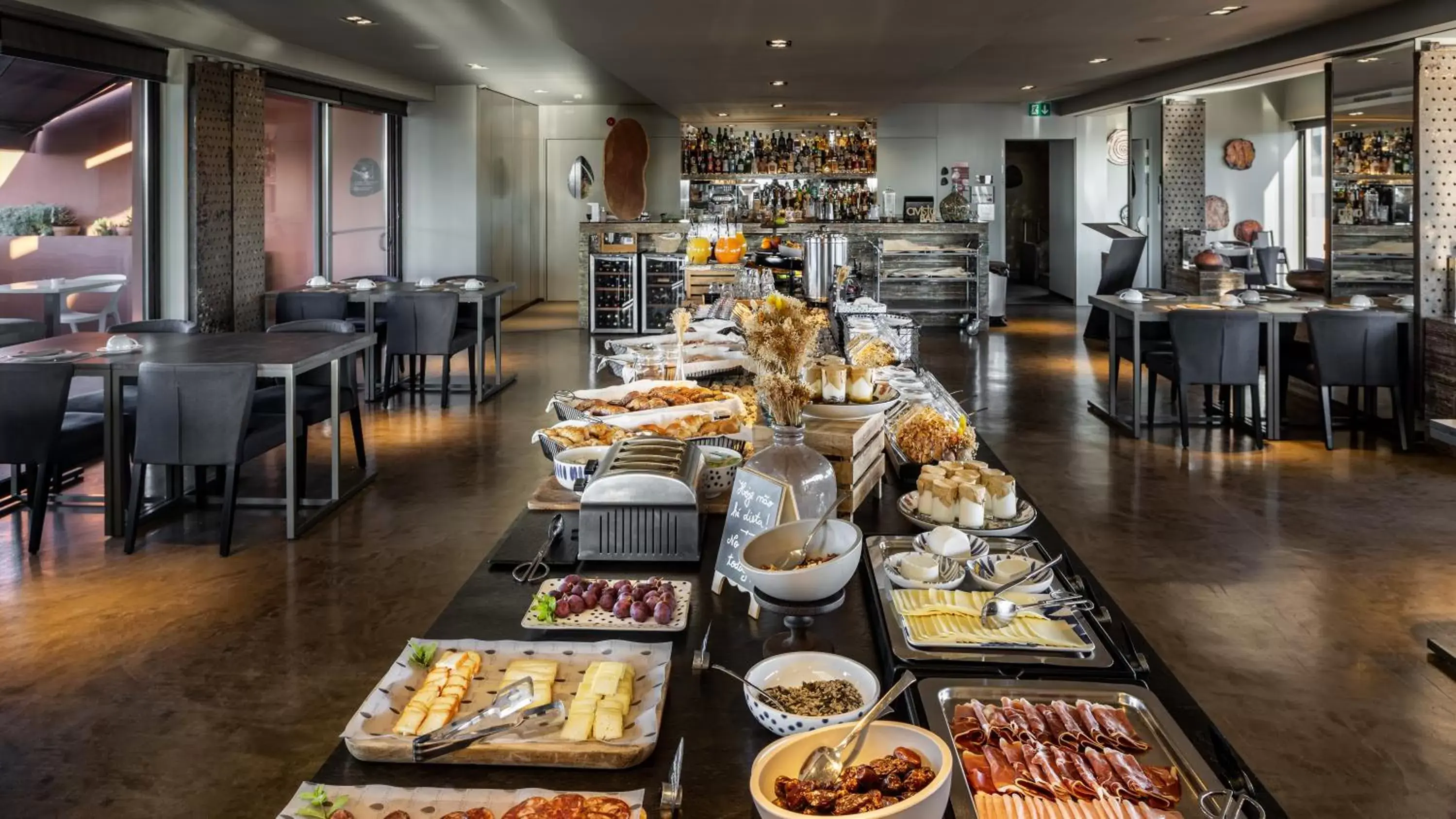 Breakfast, Restaurant/Places to Eat in Vitoria Stone Hotel