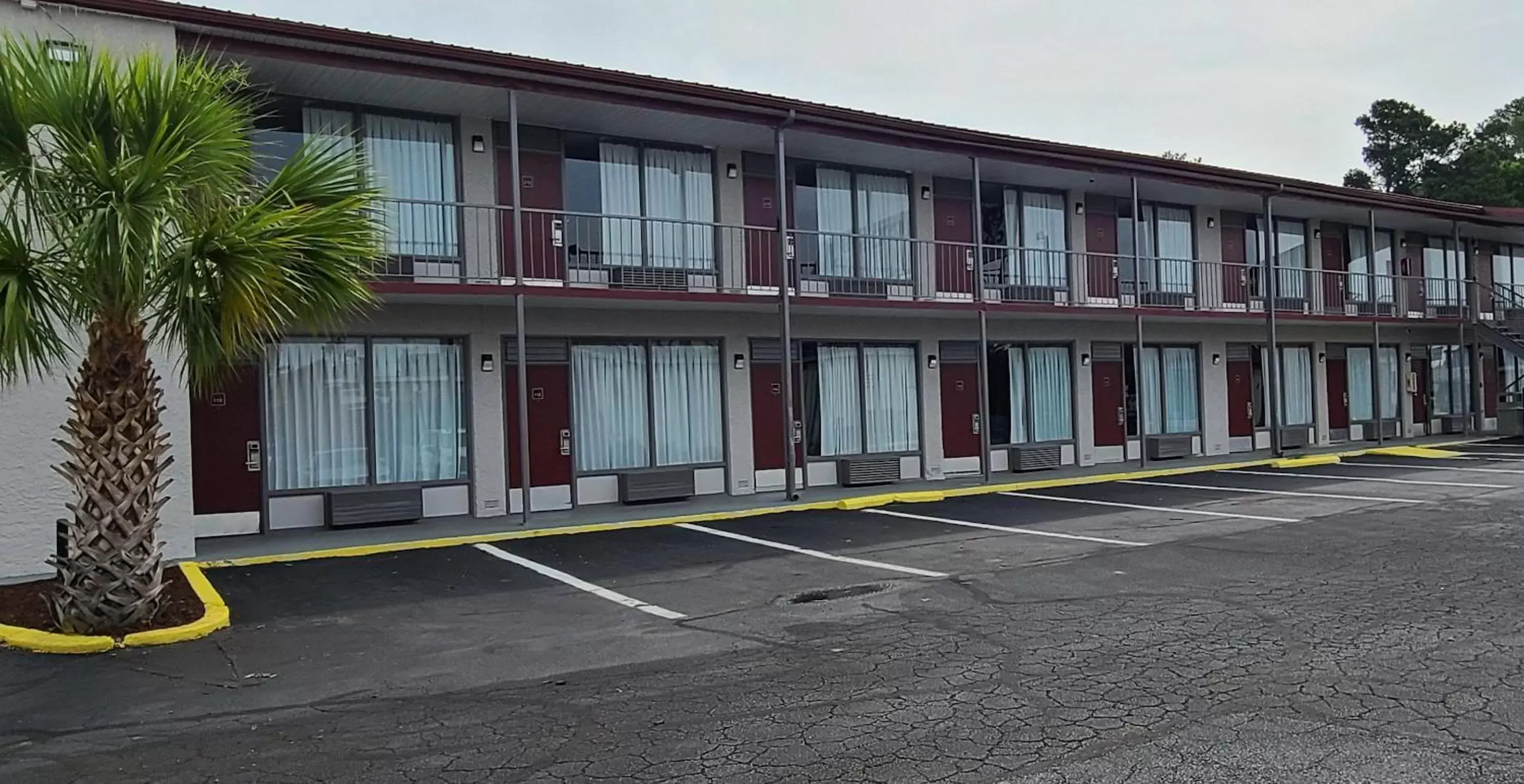 Property Building in Red Roof Inn Florence, SC