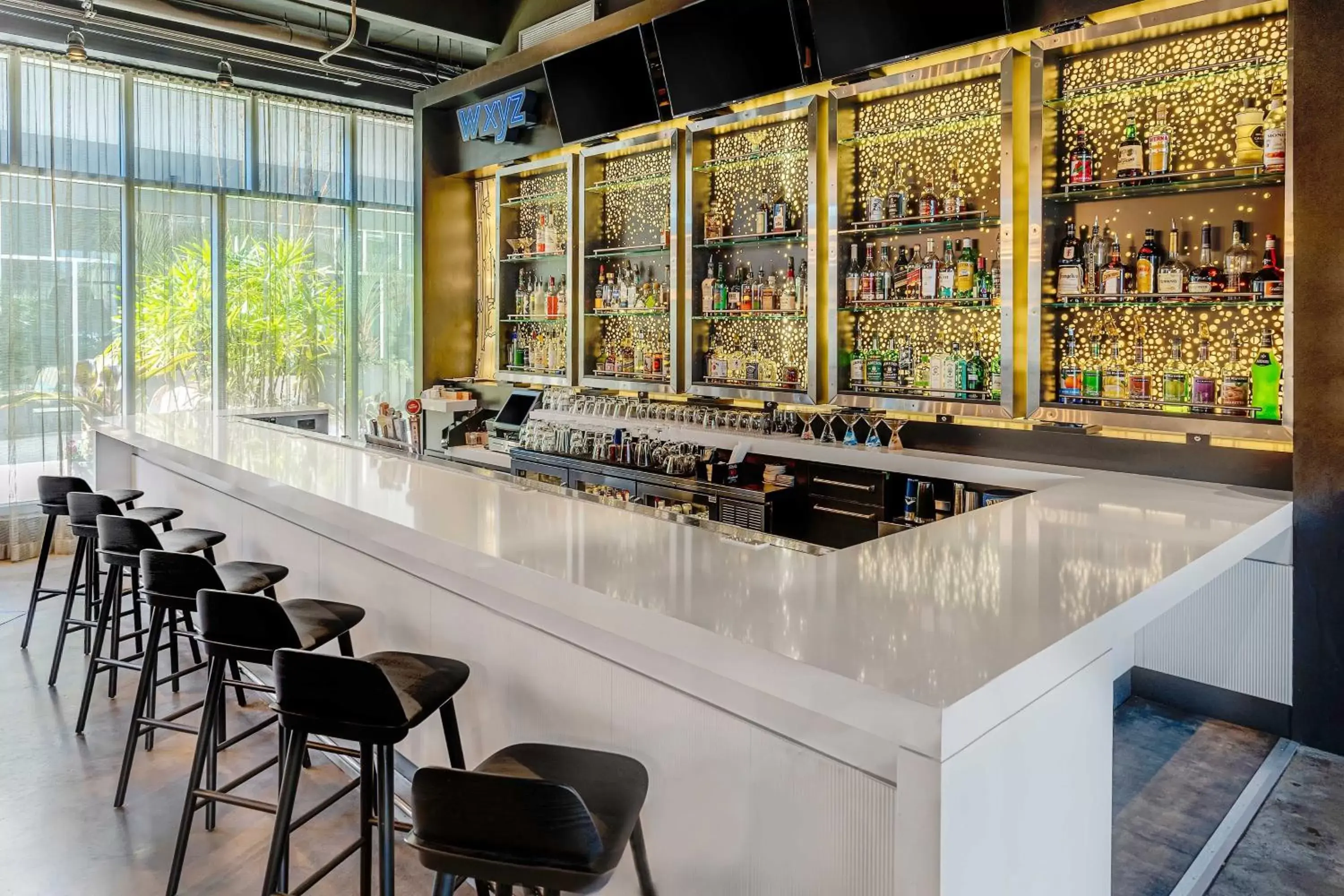 Restaurant/places to eat, Lounge/Bar in Aloft Jacksonville Tapestry Park