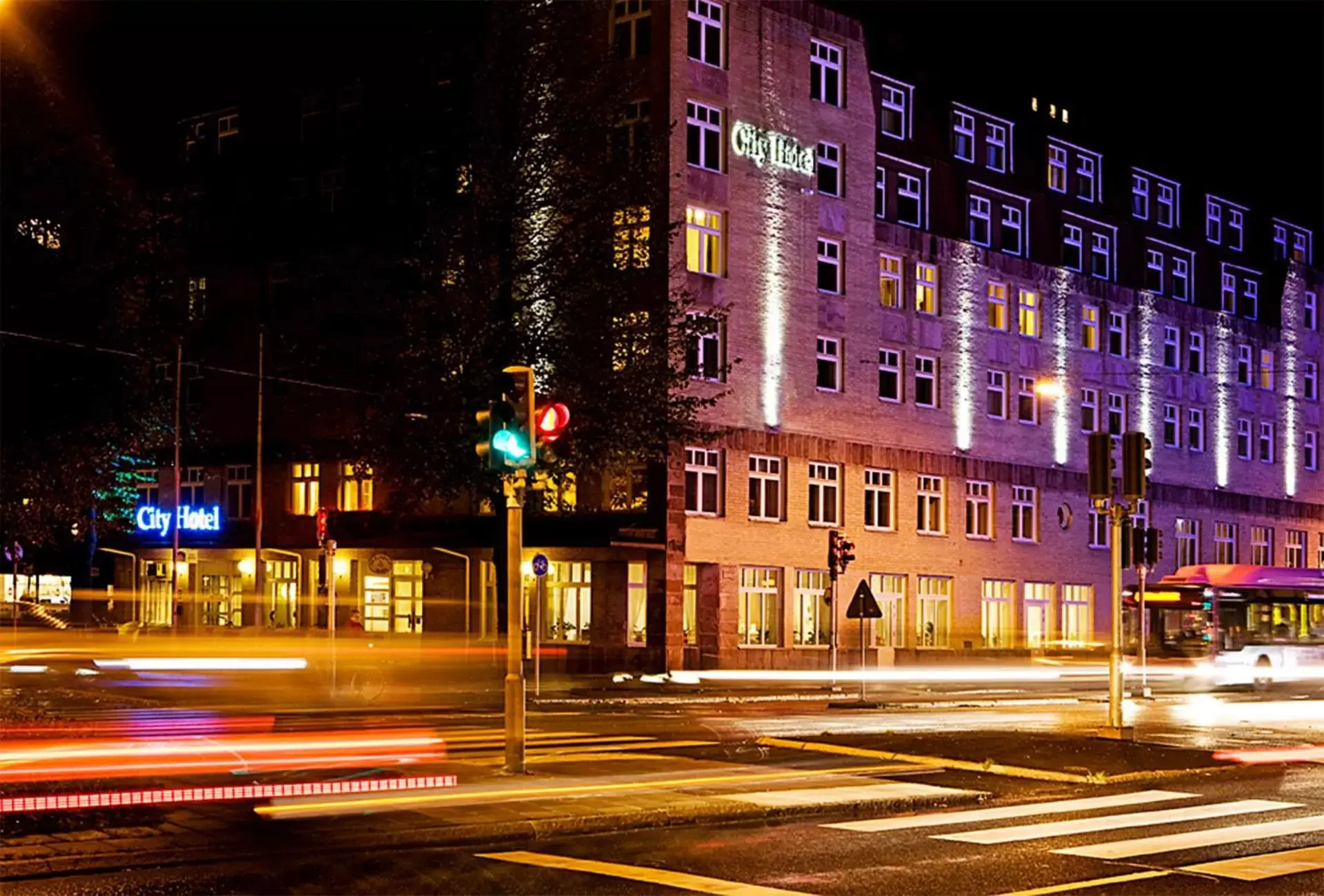 Facade/entrance, Property Building in City Hotel Örebro