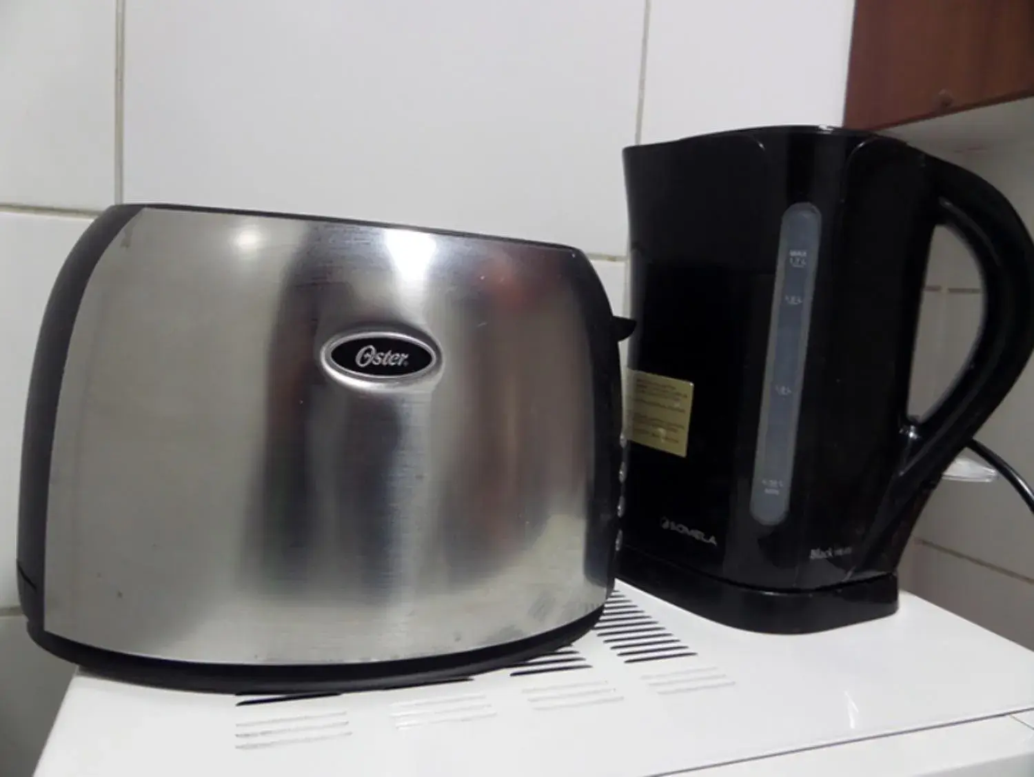 Coffee/tea facilities in VR Suite Santiago Coffee/tea facilities in VR Suite Santiago