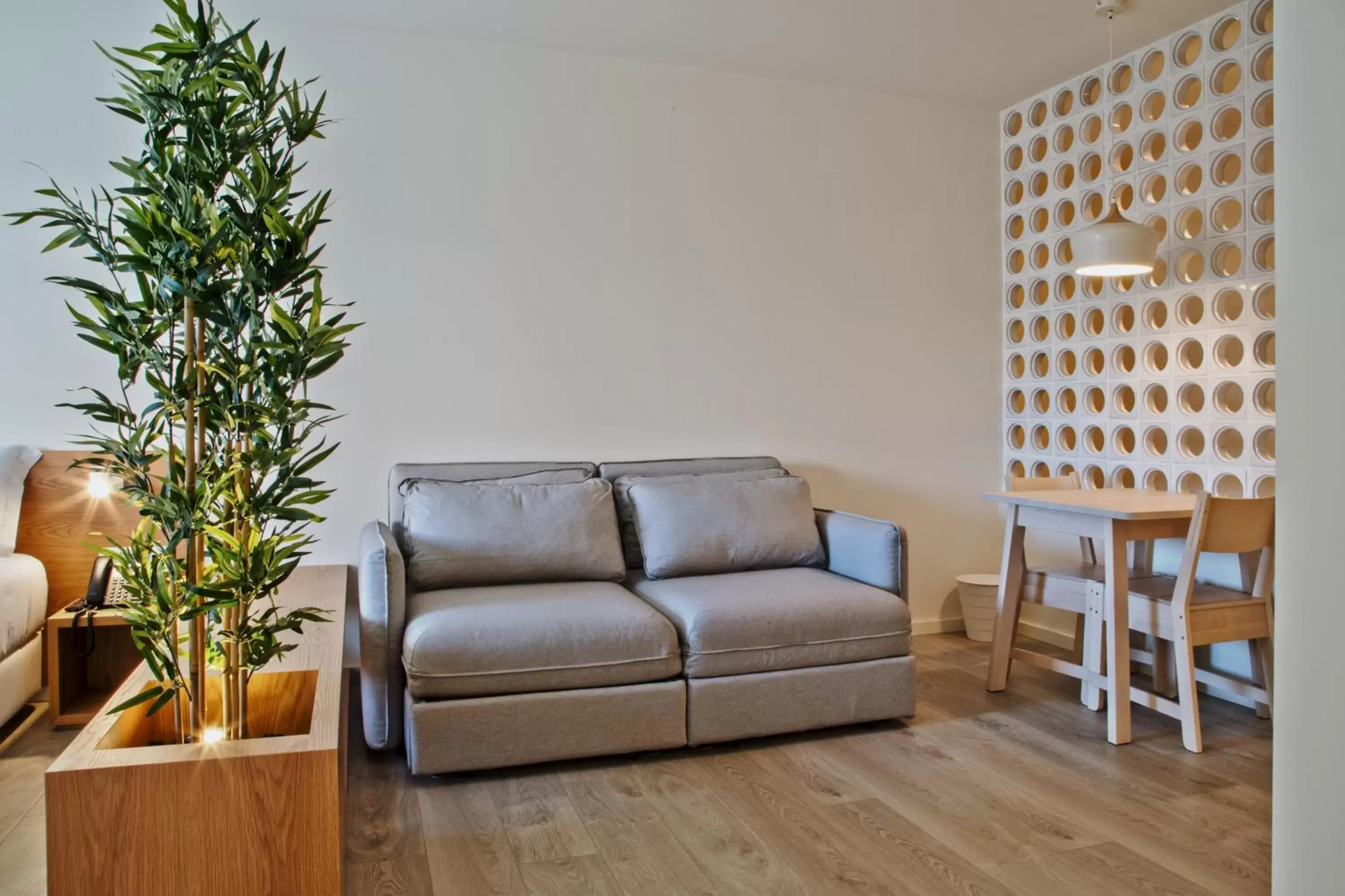 Living room, Seating Area in Hotel Spot Family Suites