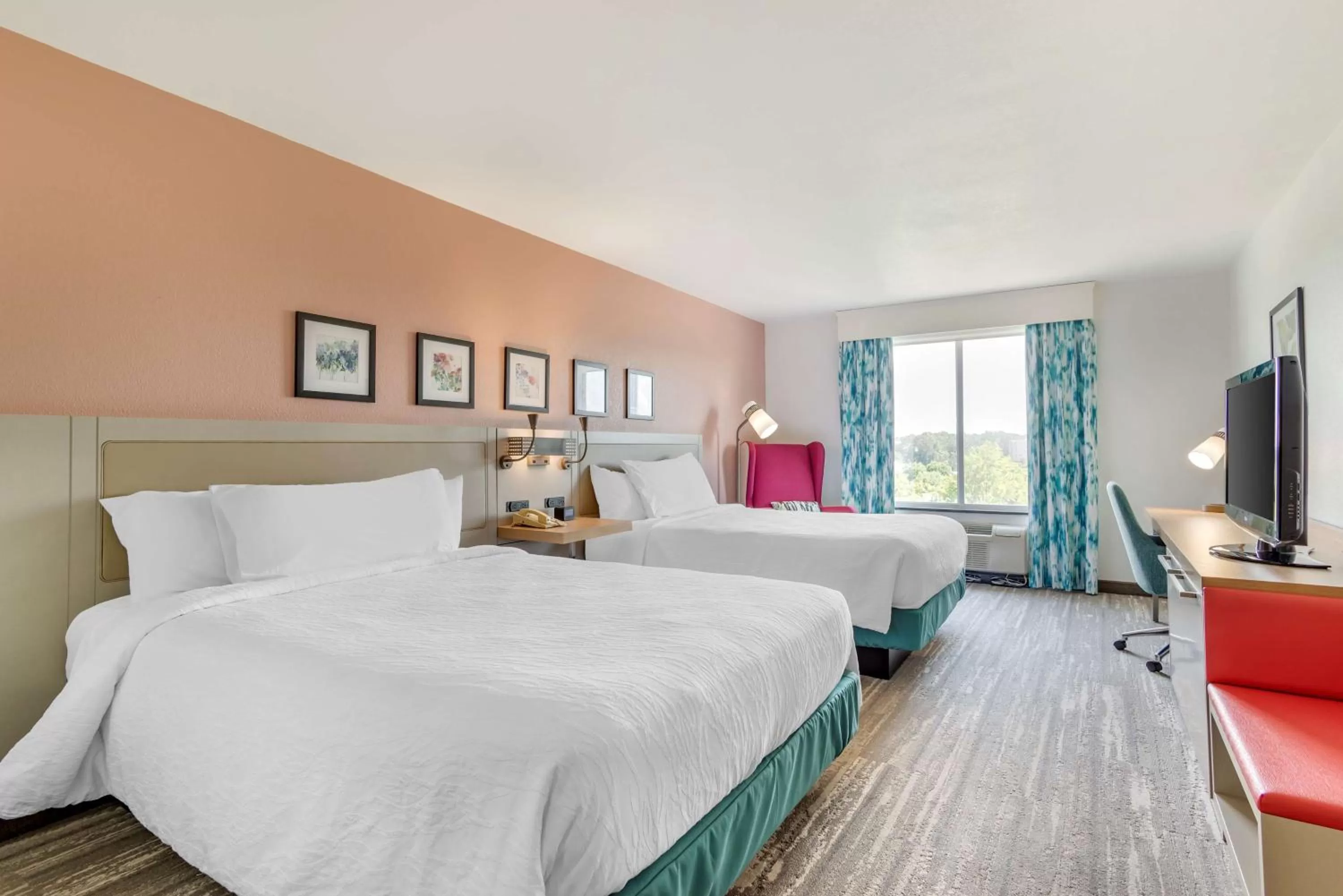 Bedroom, Bed in Hilton Garden Inn Atlanta Northeast/Gwinnett Sugarloaf