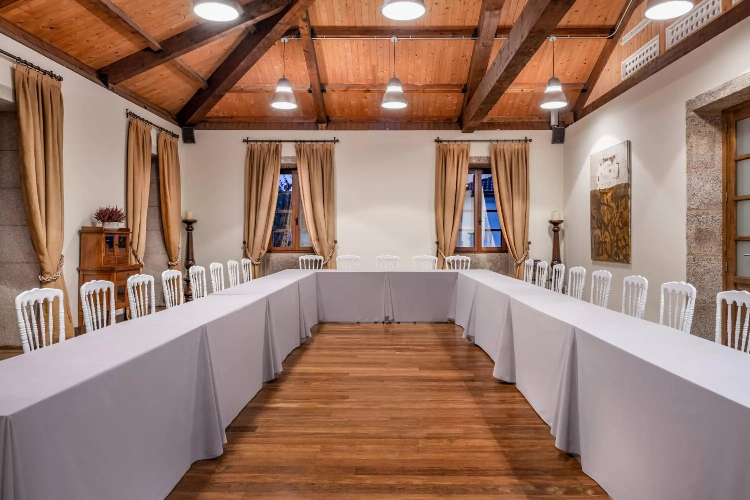 Meeting/conference room in Hotel Palacio del Carmen, Autograph Collection