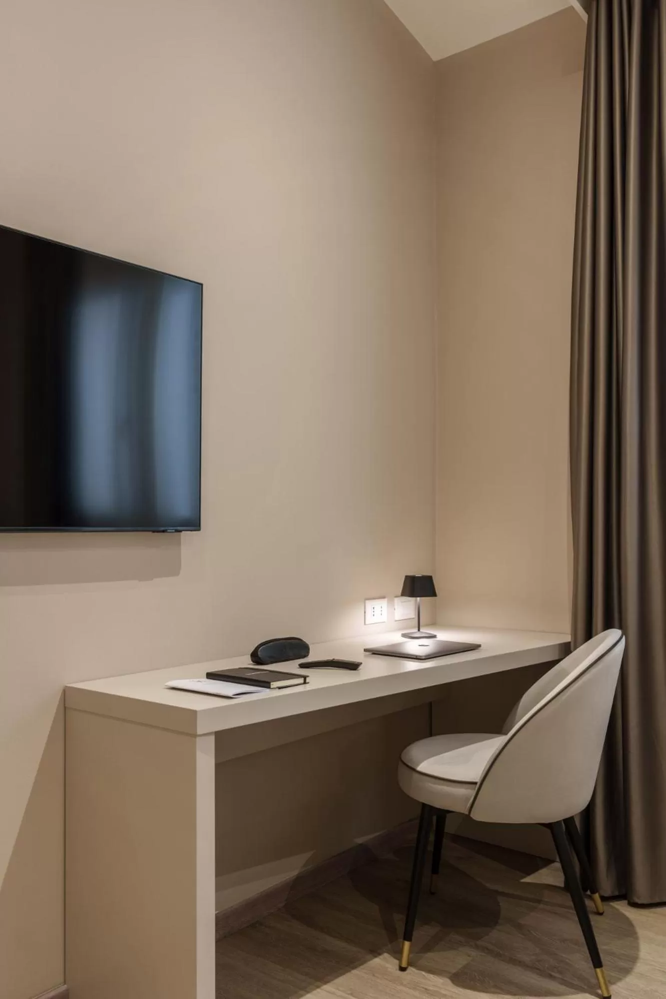 TV and multimedia in Vi Suites