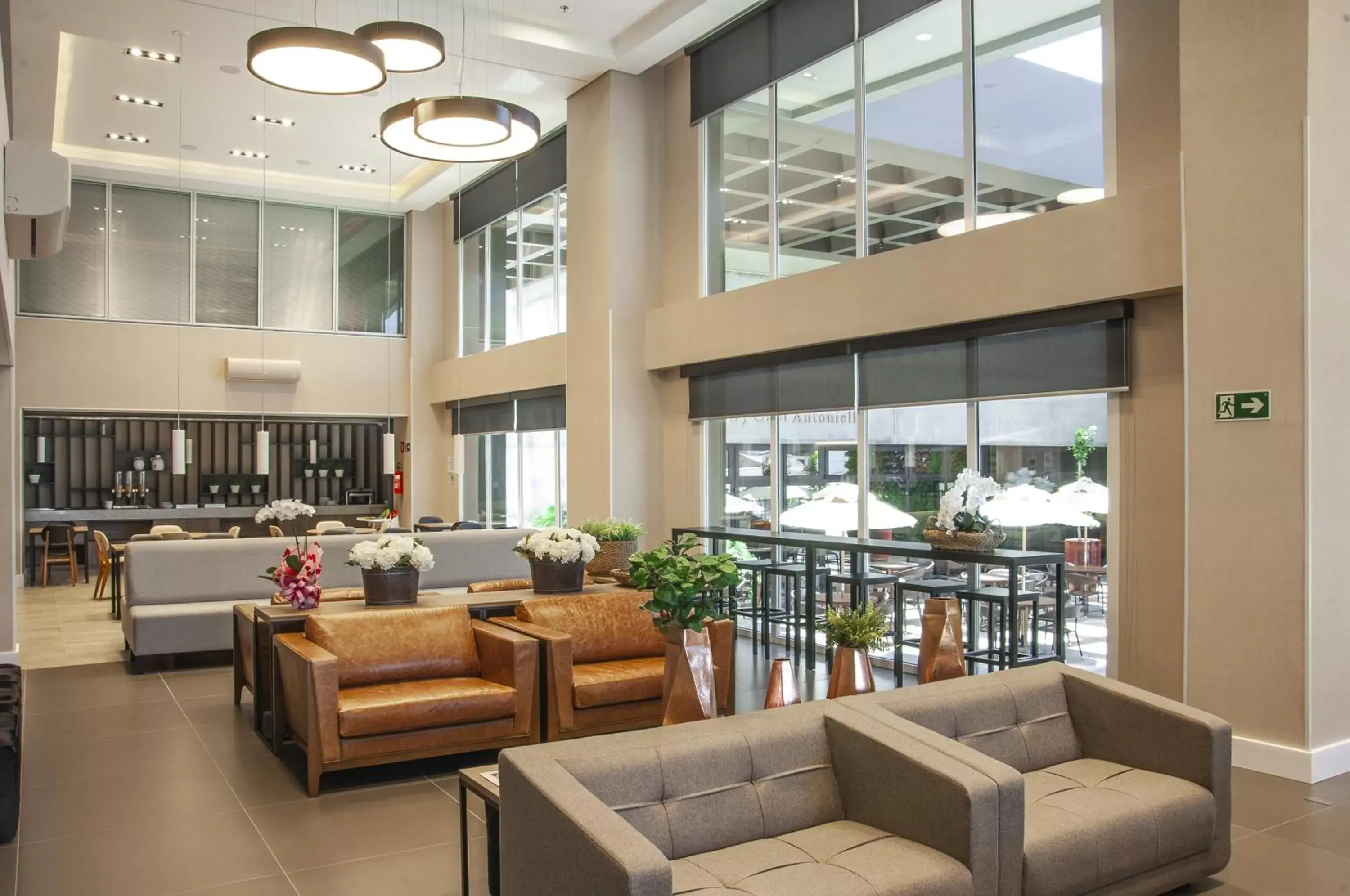 Property building in Holiday Inn Express - Farroupilha, um Hotel IHG Property building in Holiday Inn Express - Farroupilha, um Hotel IHG