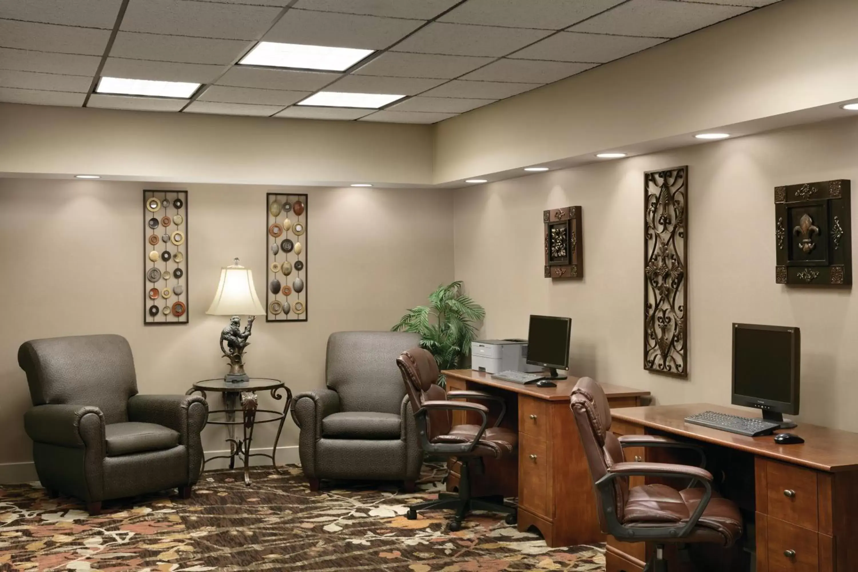 Business facilities in Radisson Hotel Louisville North