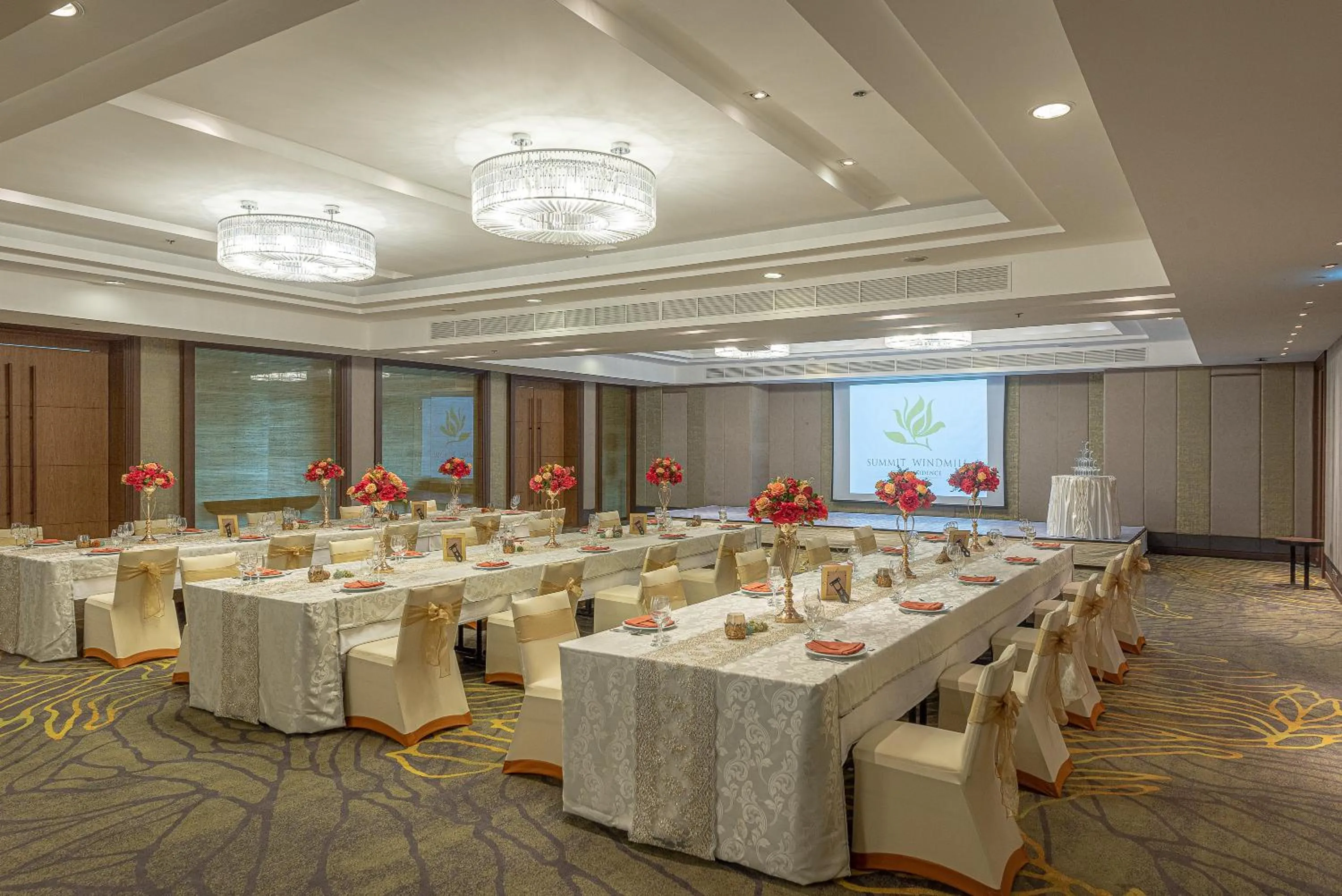 Banquet/Function facilities in Summit Windmill Golf Suite Hotel at Suvarnabhumi