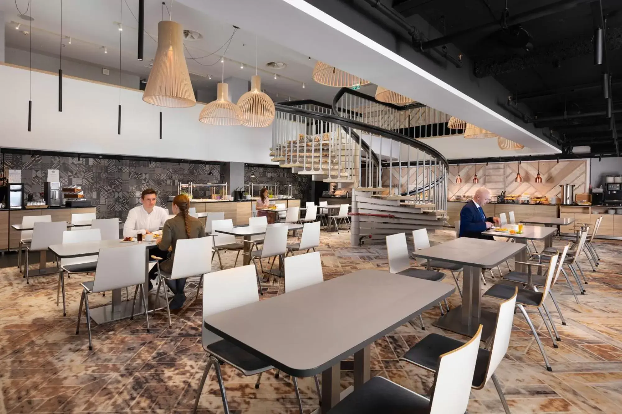 Restaurant/places to eat in Ibis Poznan Centrum Restaurant/places to eat in Ibis Poznan Centrum