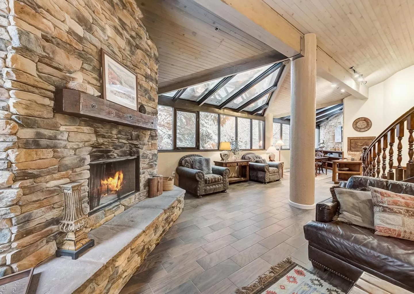 Living room in Silver King by All Seasons Resort Lodging