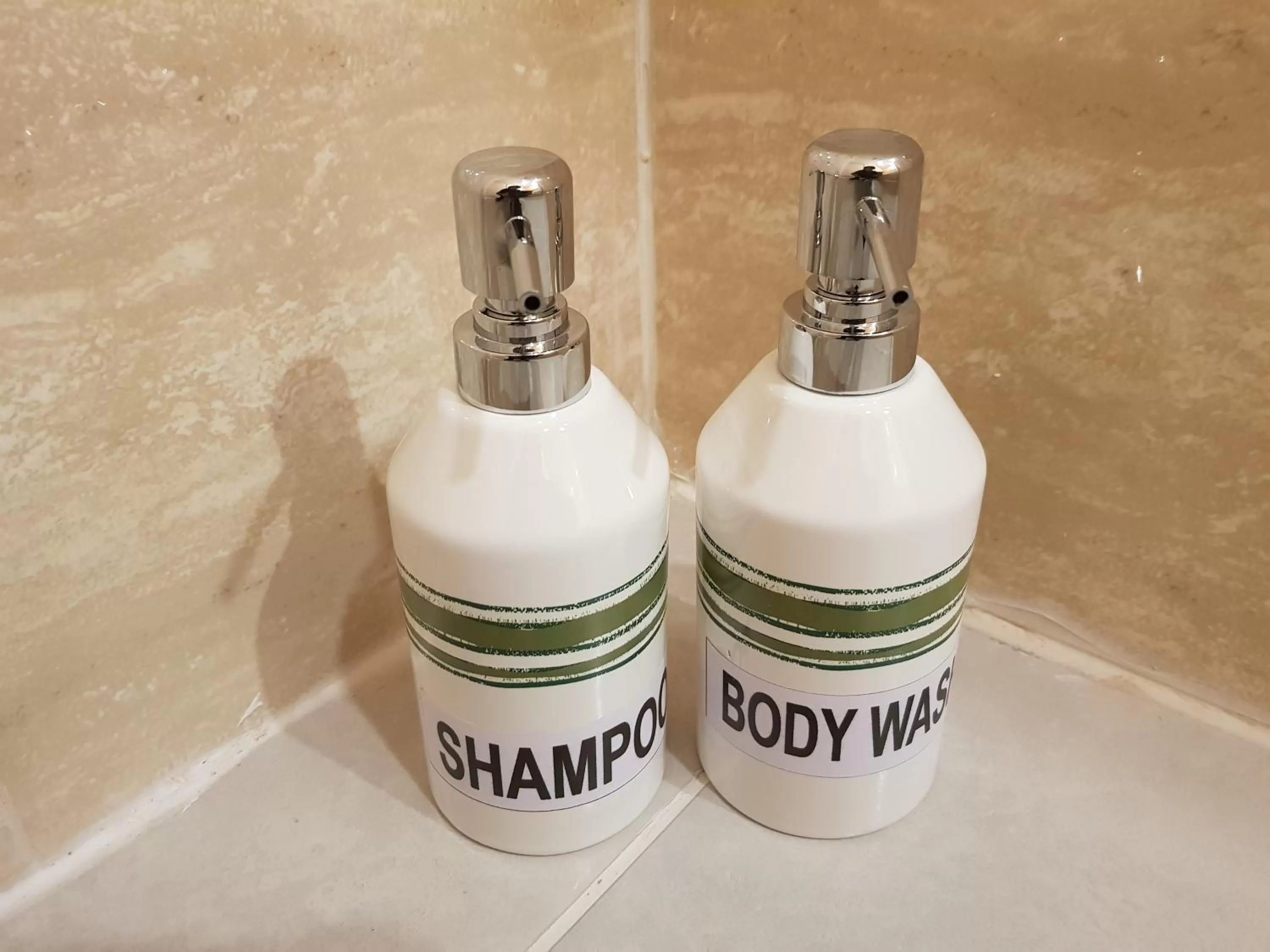 Shower in Hotel Casa Verde