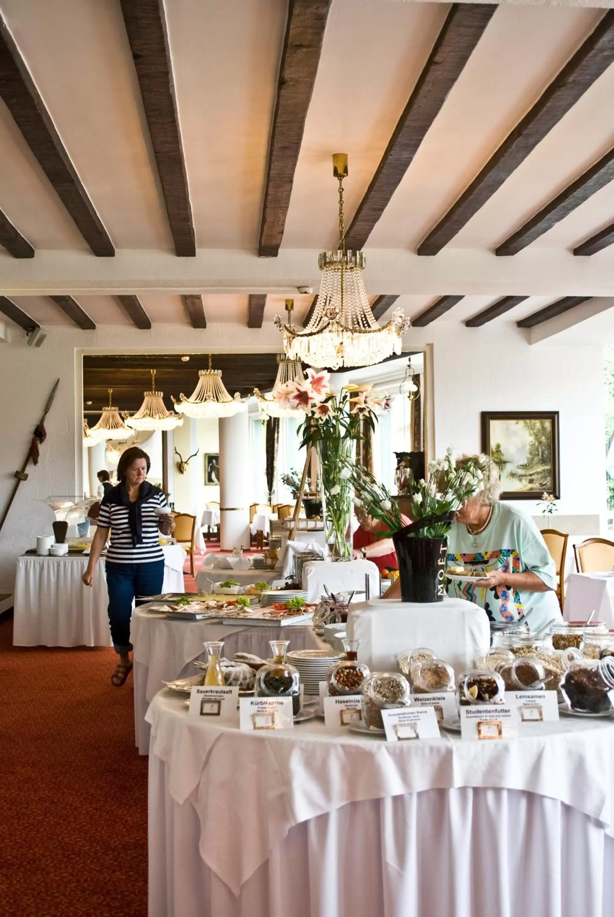 Buffet breakfast in Thermal Resort Hotel Elisabethpark