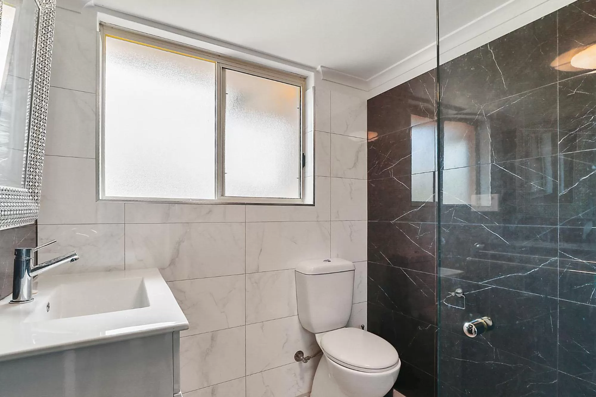 Sea Breeze on Main Beach