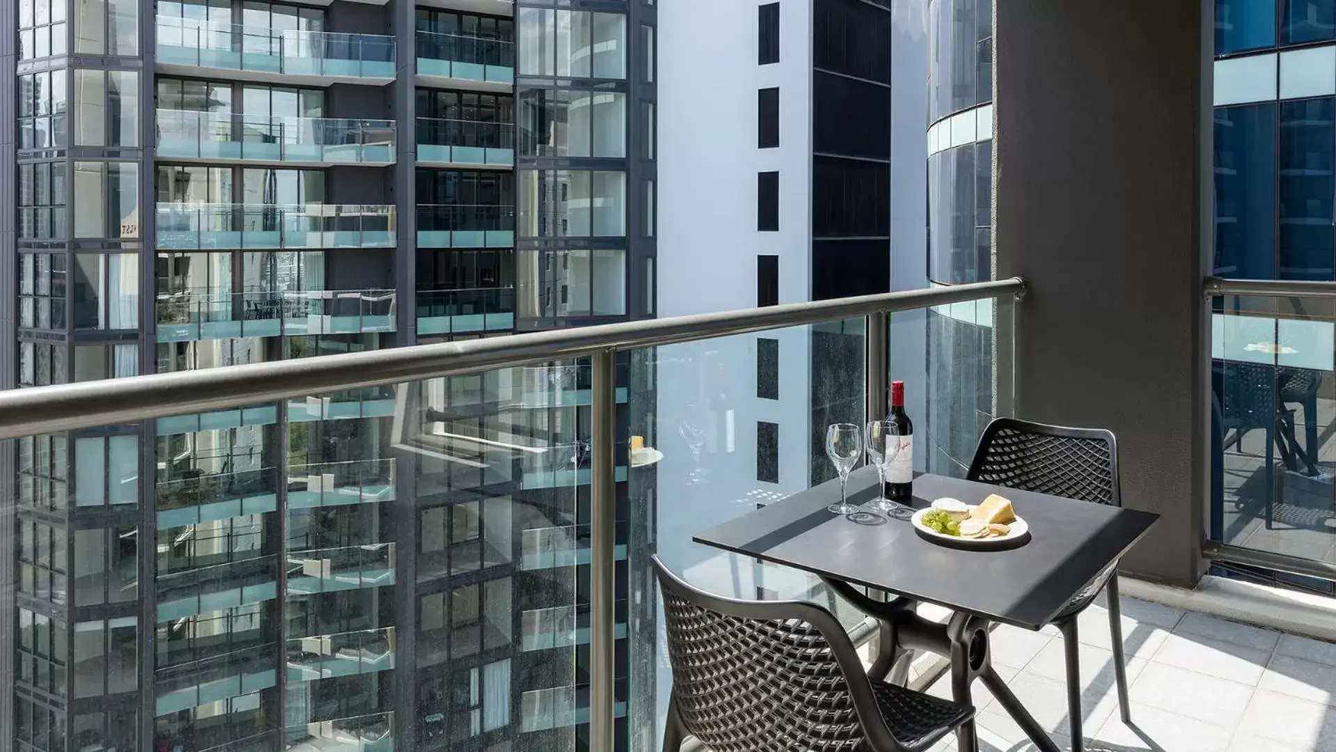Balcony/Terrace in Oaks Brisbane on Margaret Suites