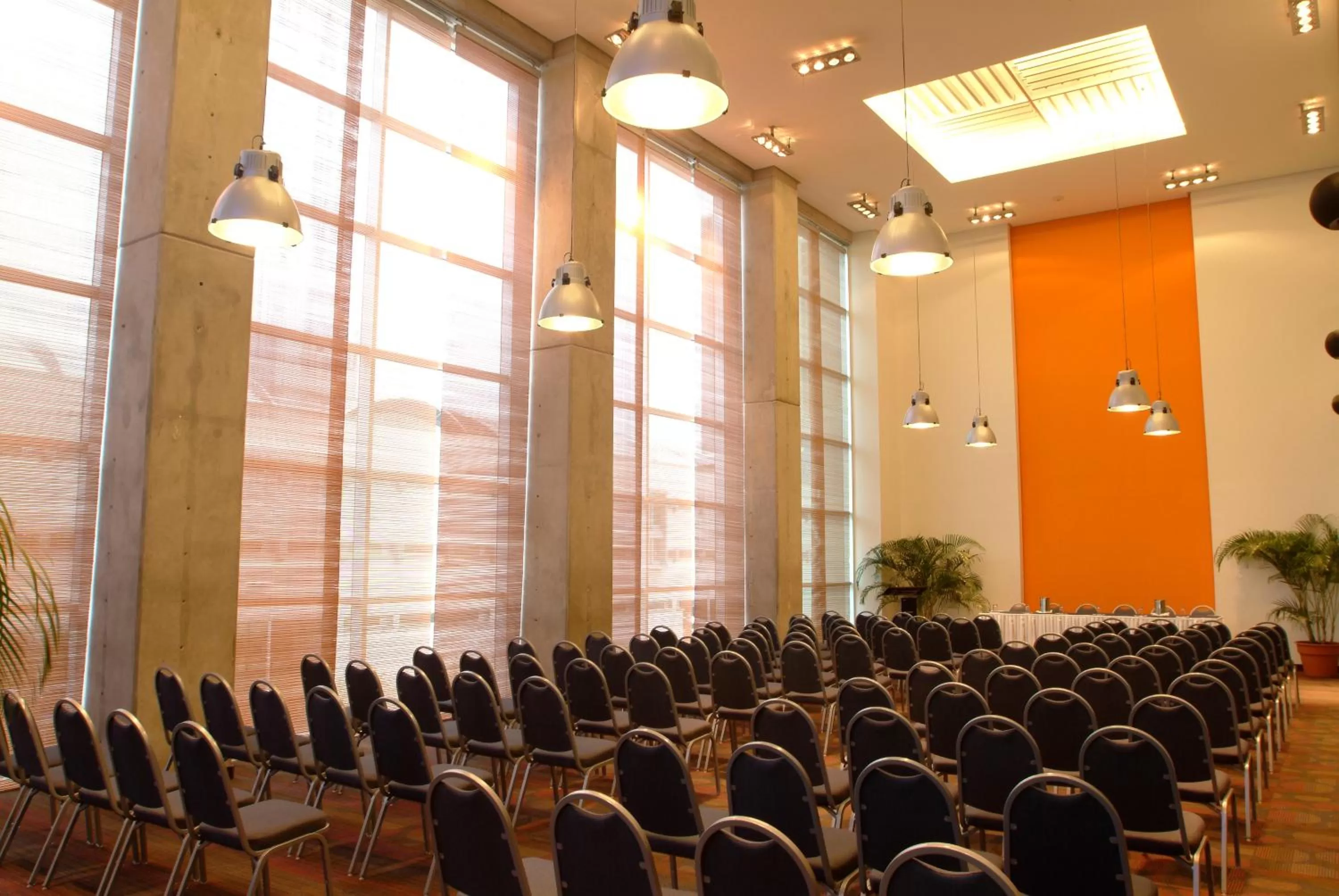 Banquet/Function facilities in Decapolis Hotel Panama City