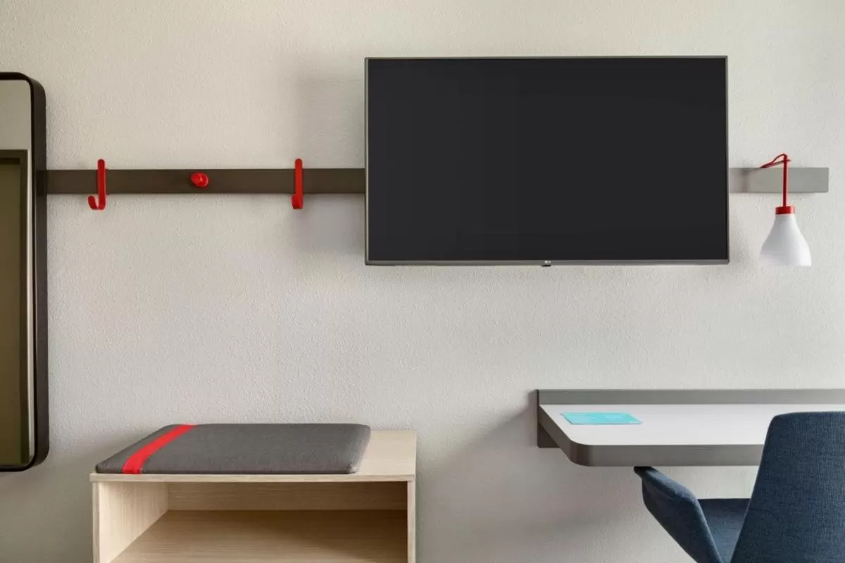 King Room Hearing Accessible with Roll-In Shower in avid hotels Fort Mill - Amusement Park, an IHG Hotel