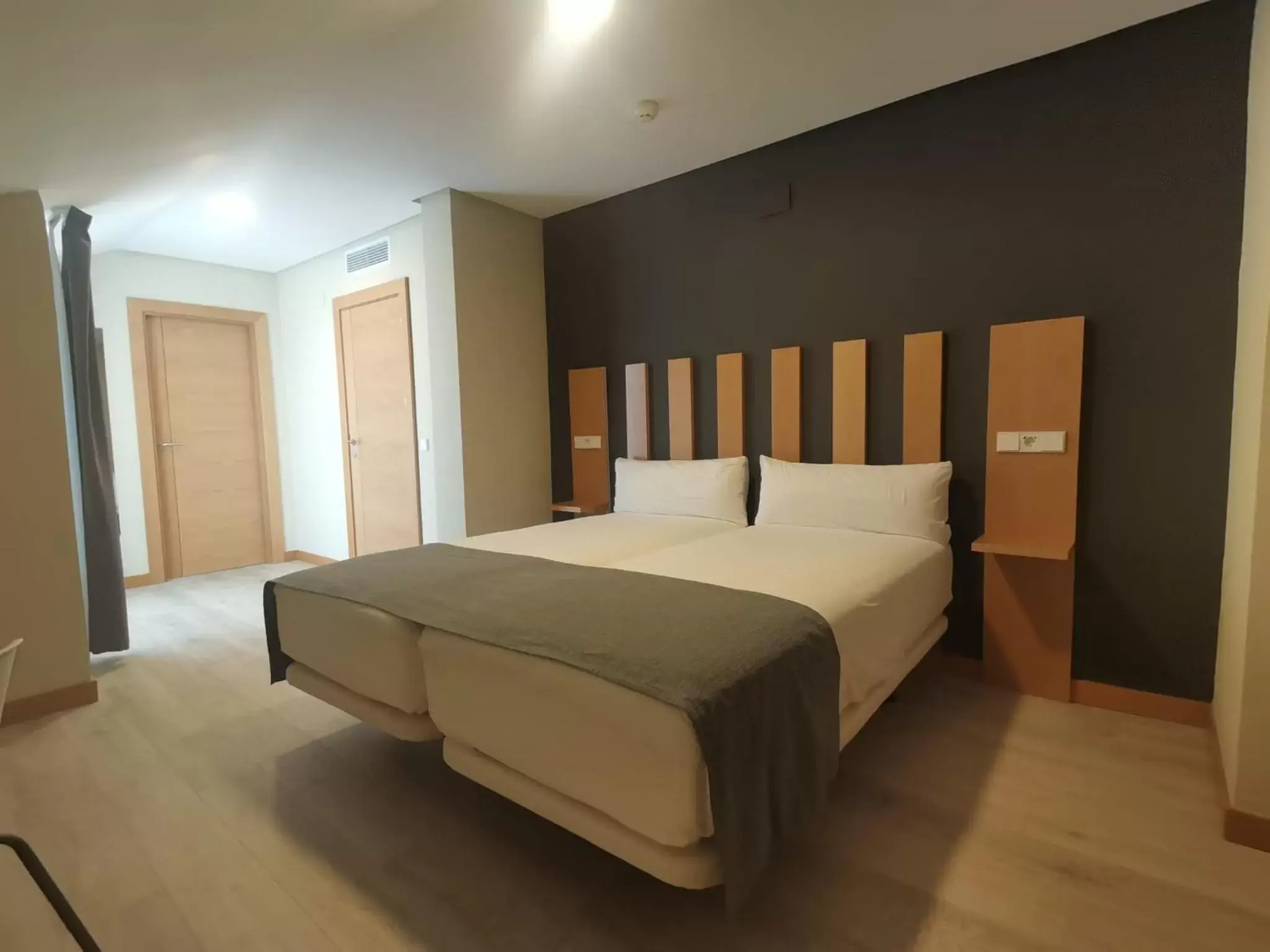 Bed in Smart Hotel La Sagra