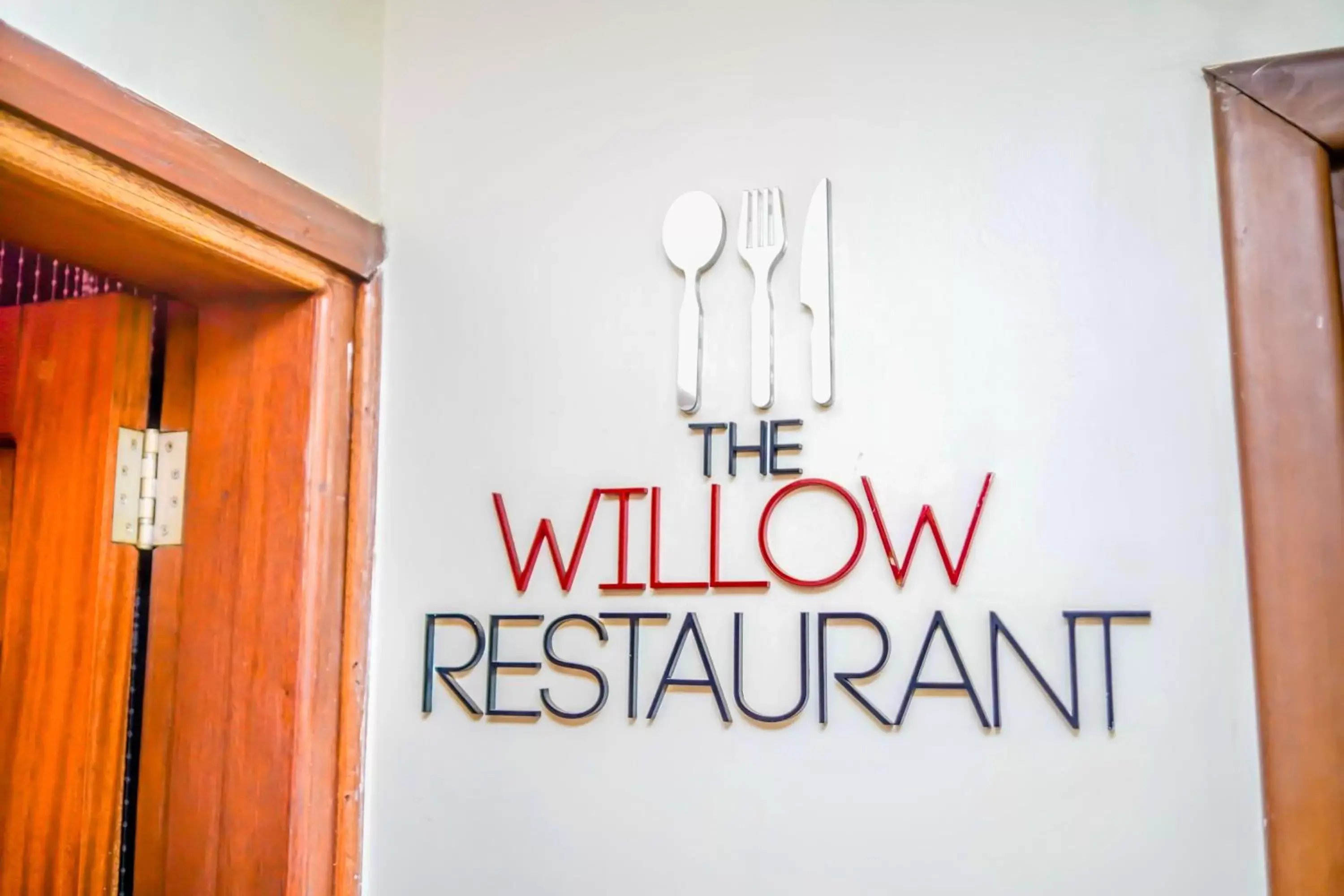 Restaurant/places to eat in After 40 Hotel Restaurant/places to eat in After 40 Hotel