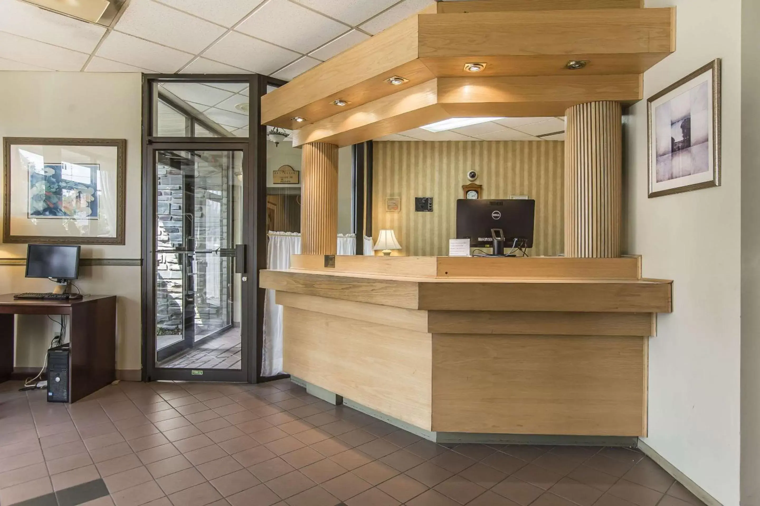 Lobby or reception, Lobby/Reception in Quality Hotel & Suites Sherbrooke