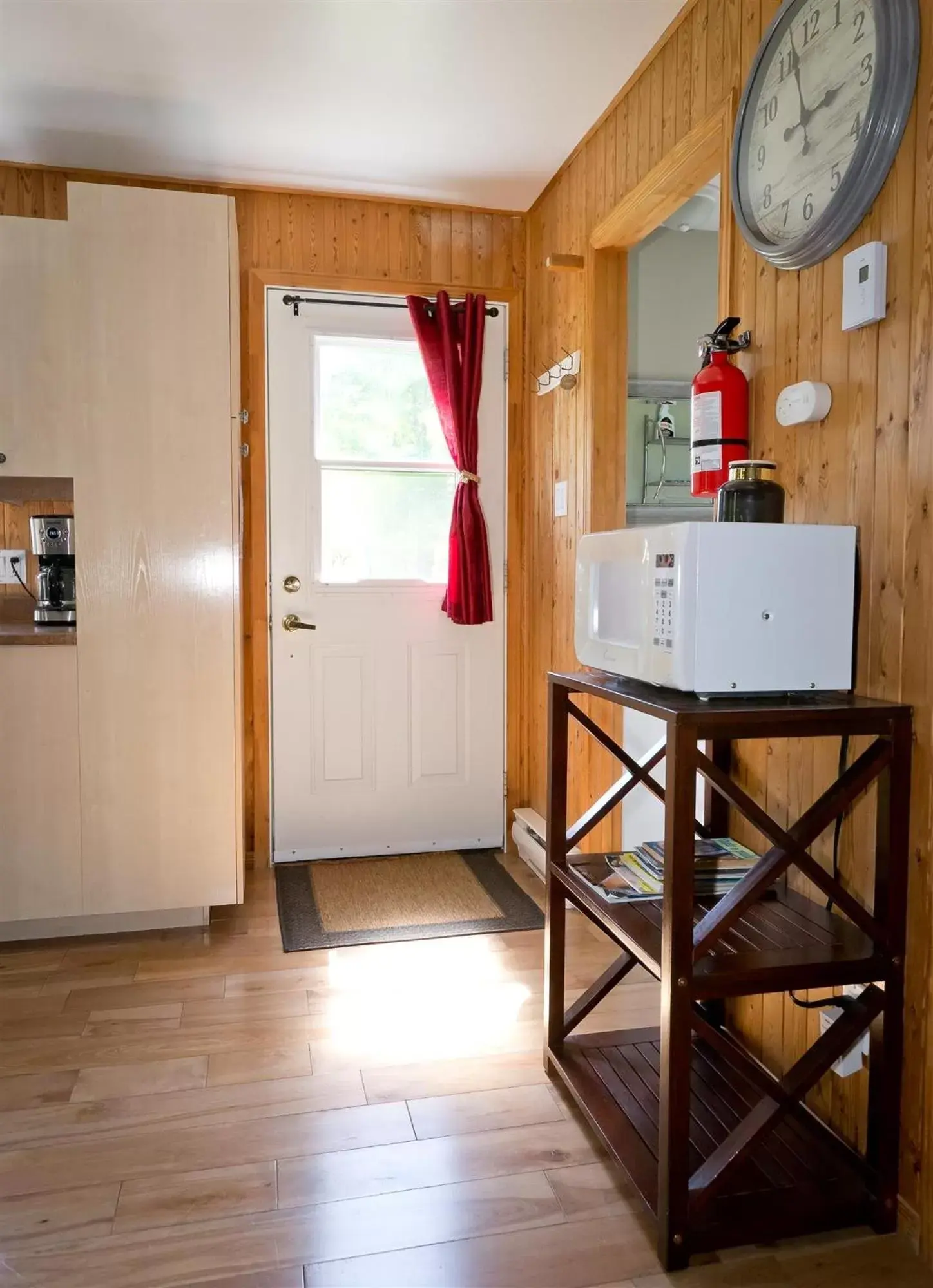 Kitchen/Kitchenette in Camping Chalets Spas Pignons Rouges