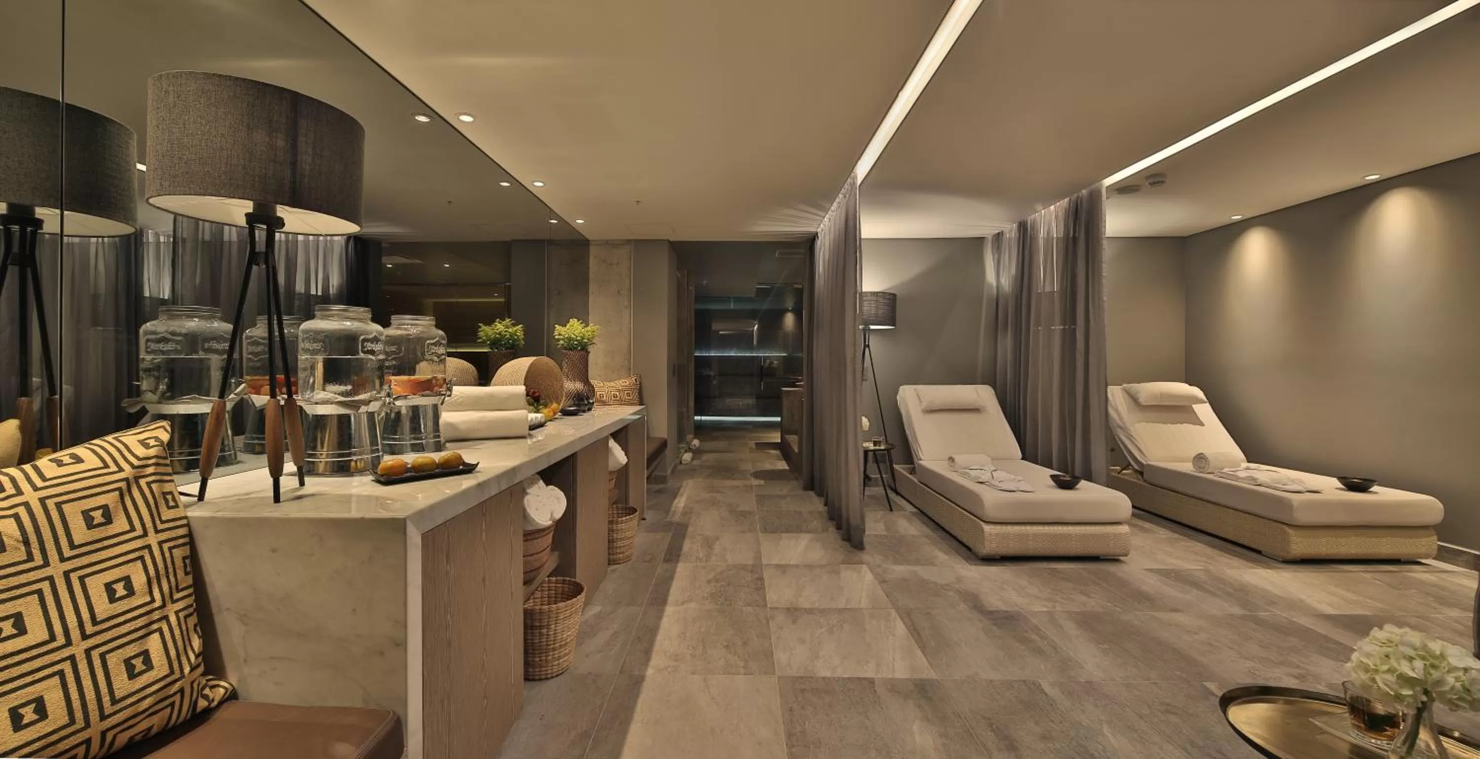 Spa and wellness centre/facilities in Movich Buro 51