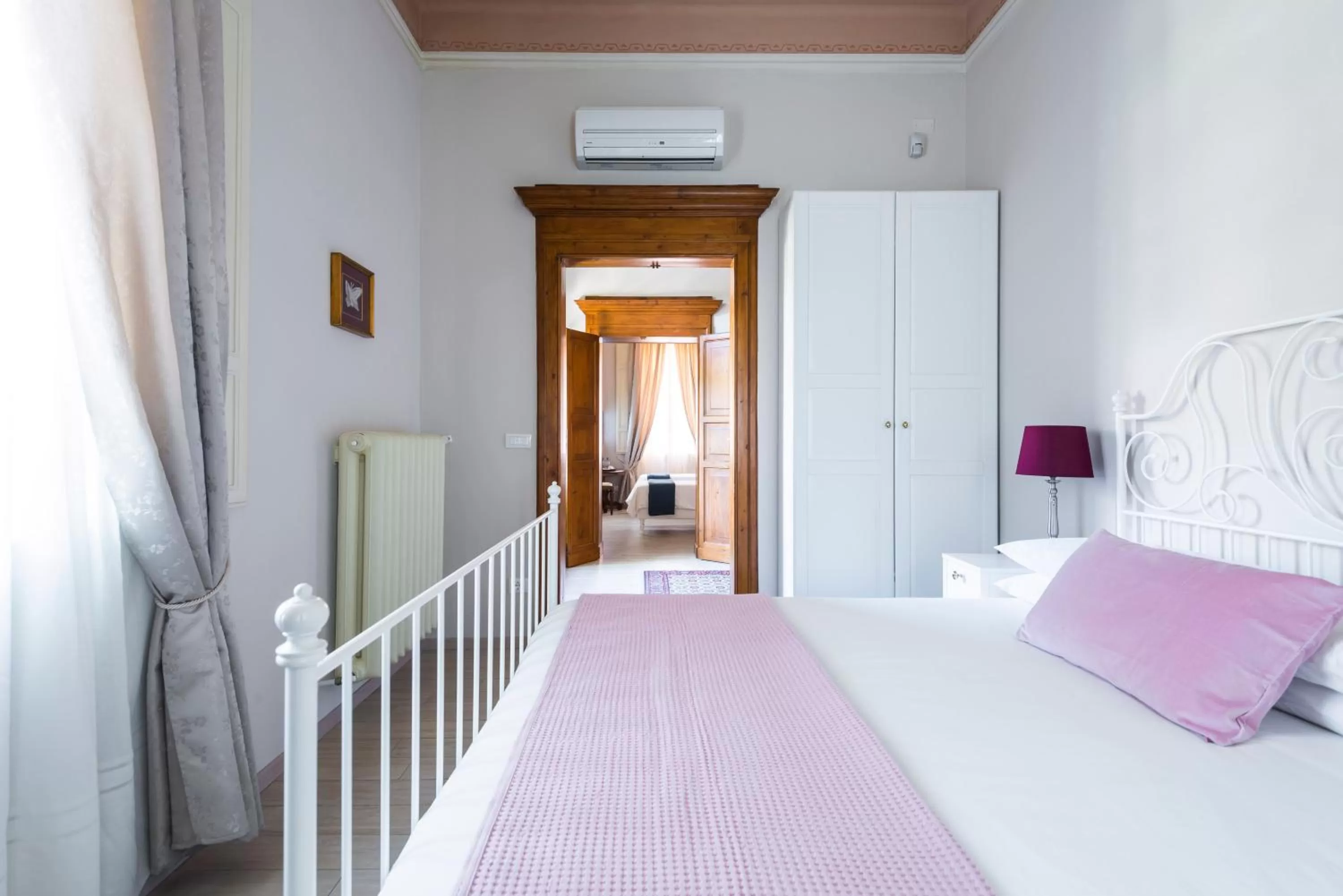 Bed in Villa Savioli Room & Breakfast