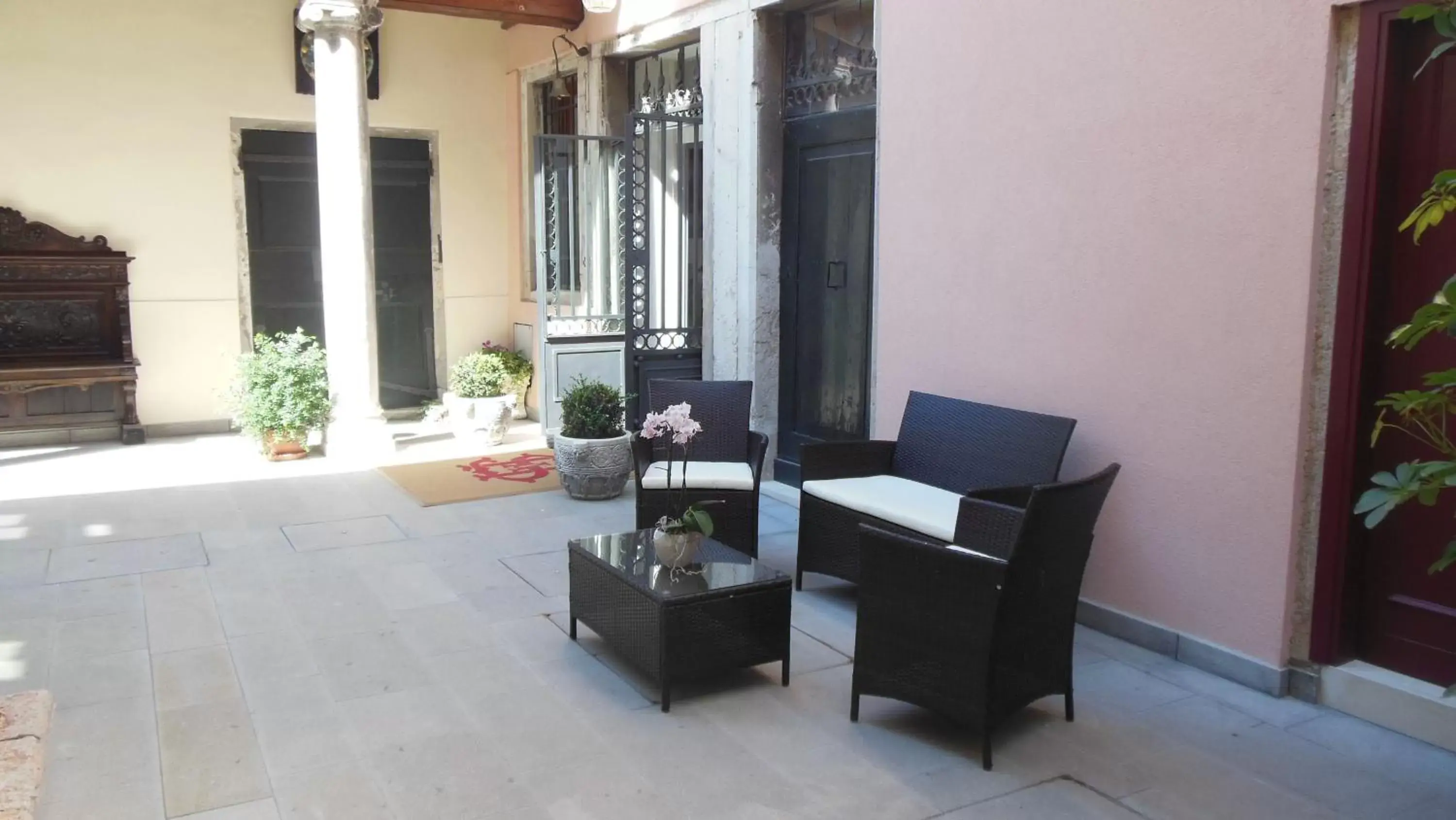 Balcony/Terrace in Hotel Sant'Antonin