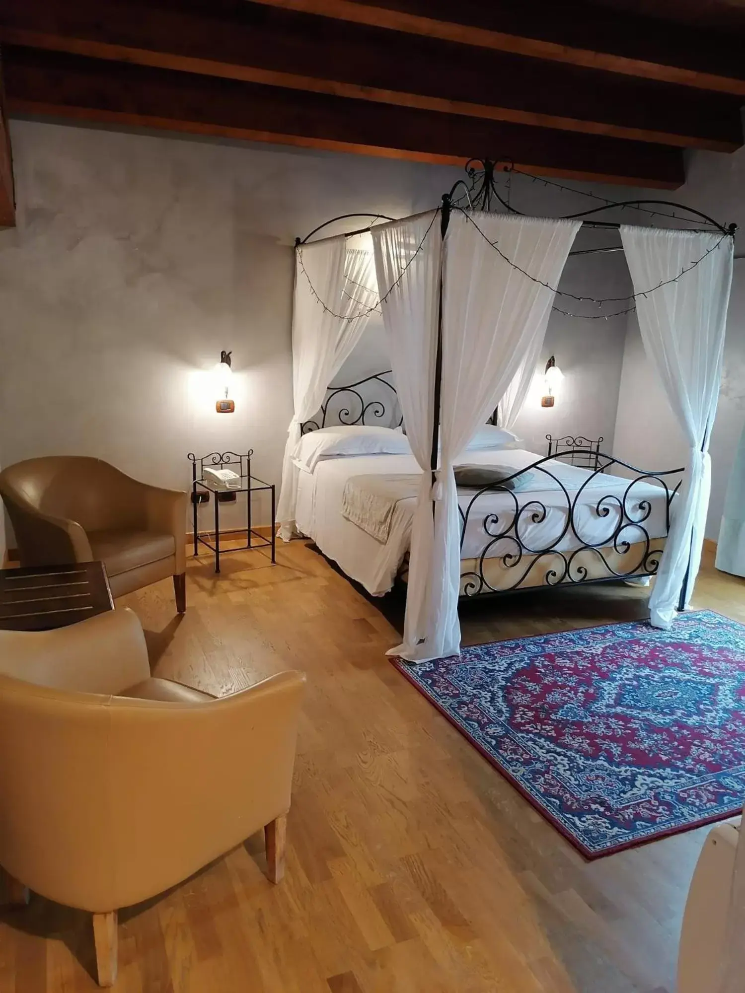 Photo of the whole room, Bed in Relais Castrum Boccea