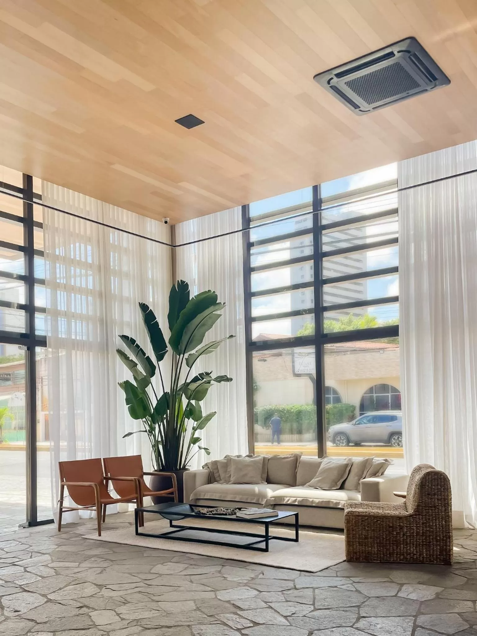 Seating area in Tintto Hotel