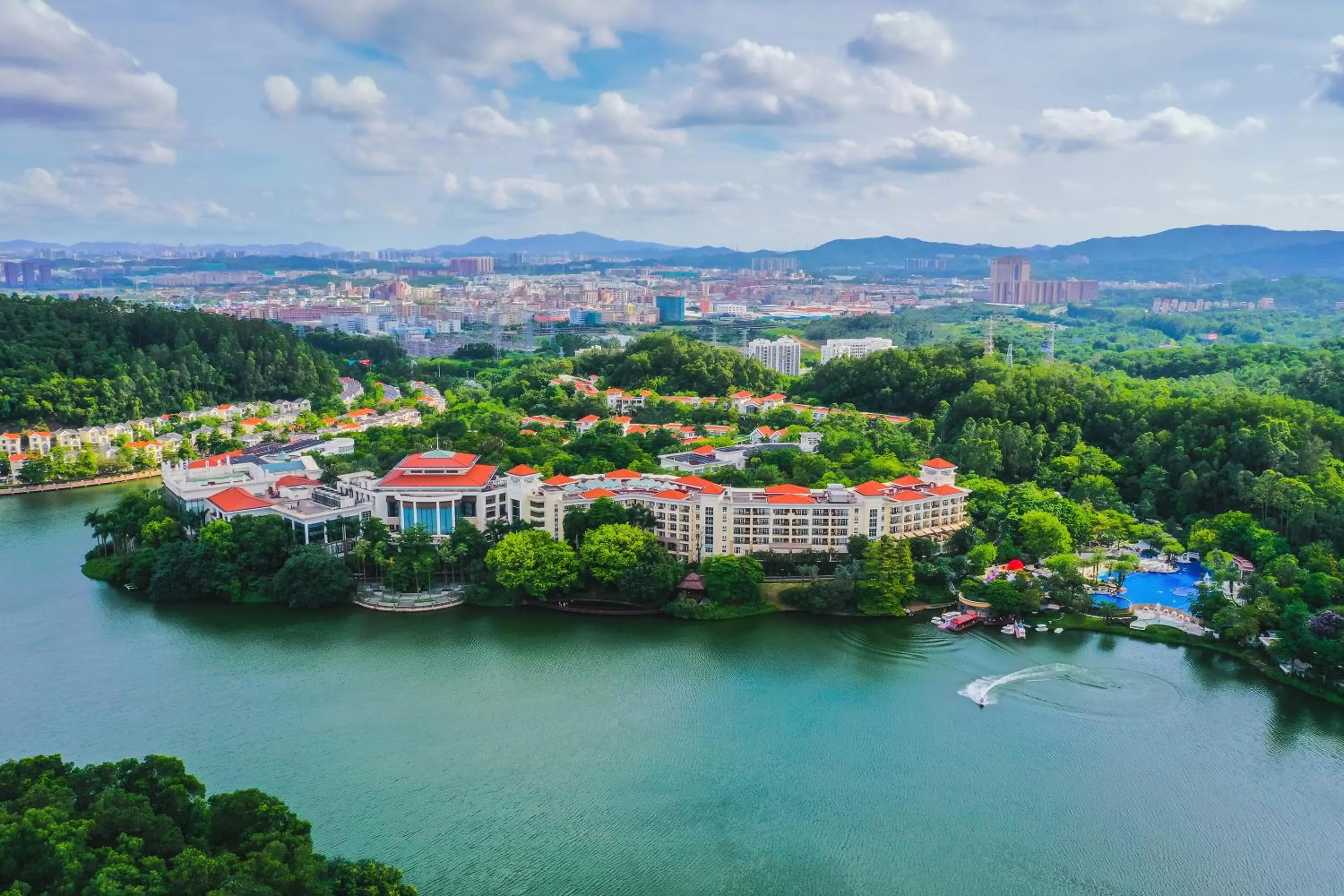 Bird's eye view in Good View Hotel Tangxia - 15 mins drive from Dongguan South Railway Station