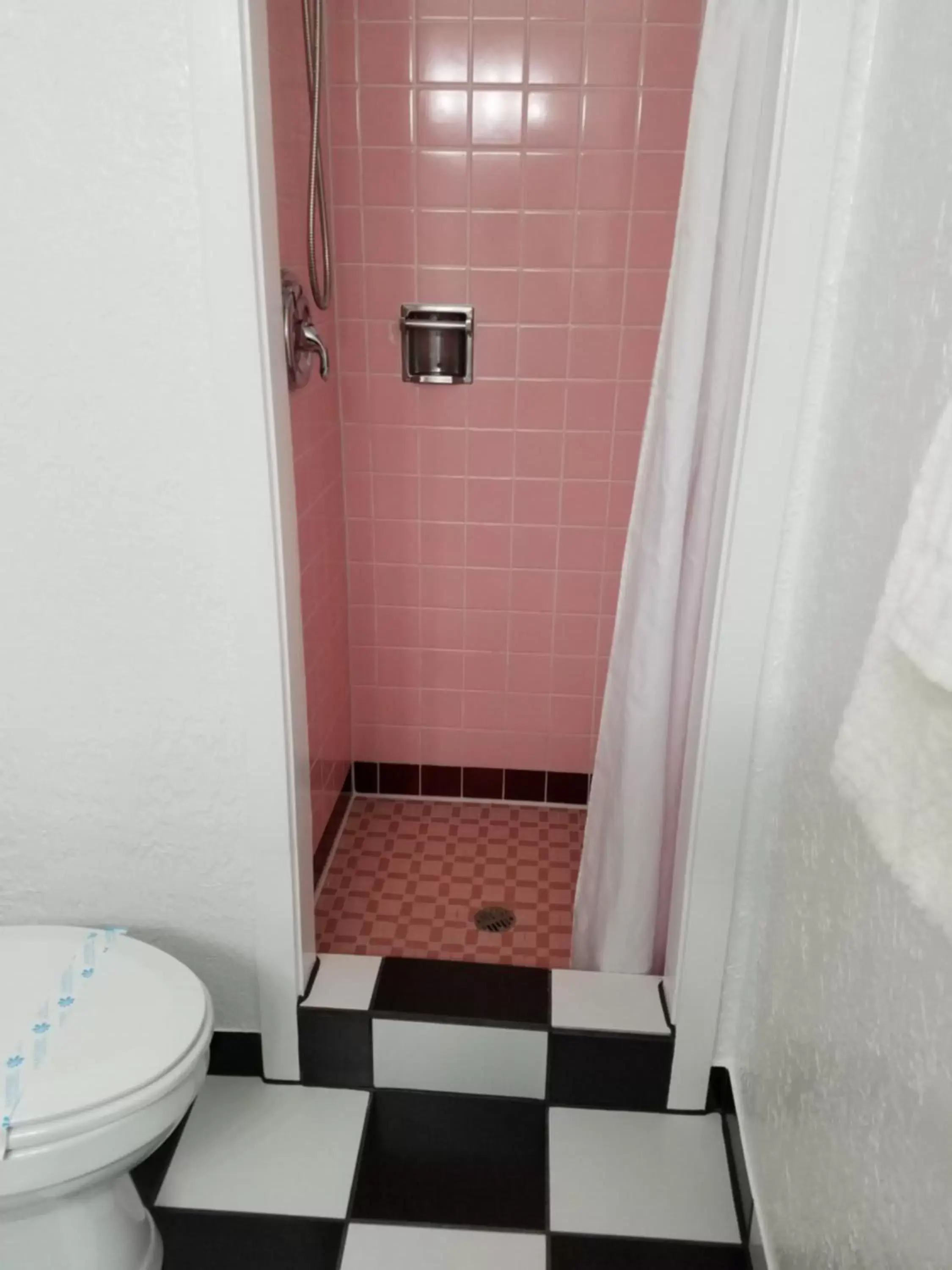 Bathroom in Rocket Motel