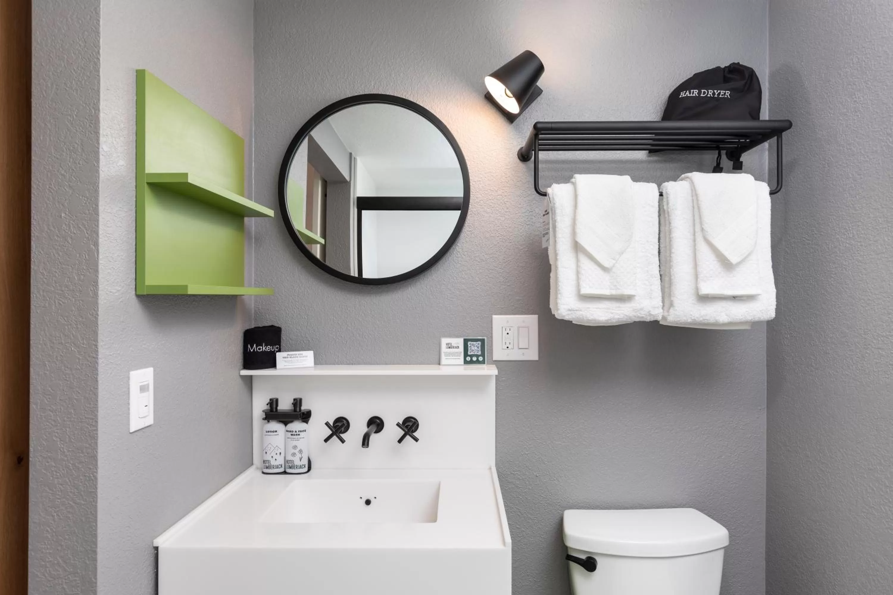 Bathroom in Hotel Lumberjack - Sonora