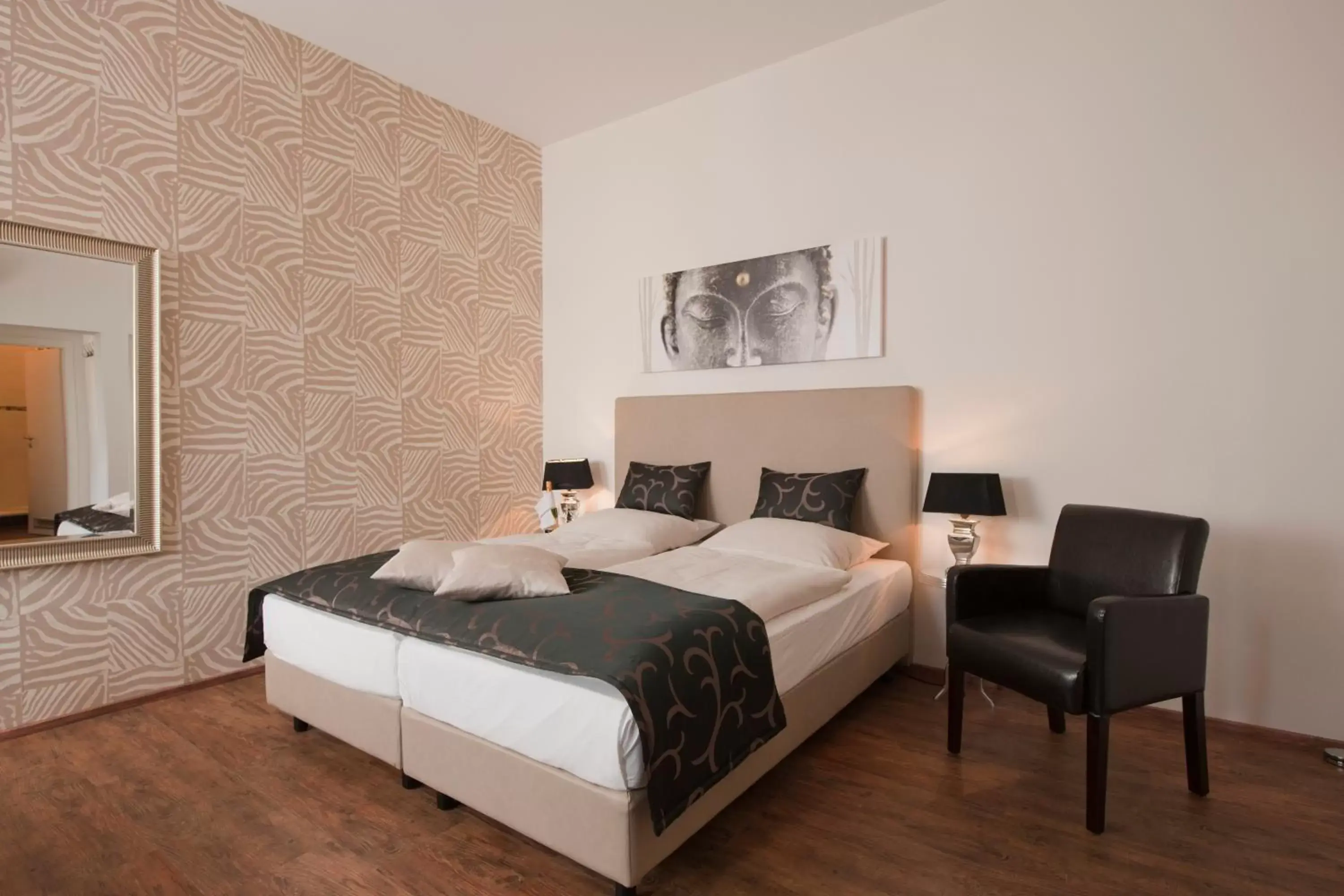 Photo of the whole room, Bed in Arthotel ANA Residence Bremen