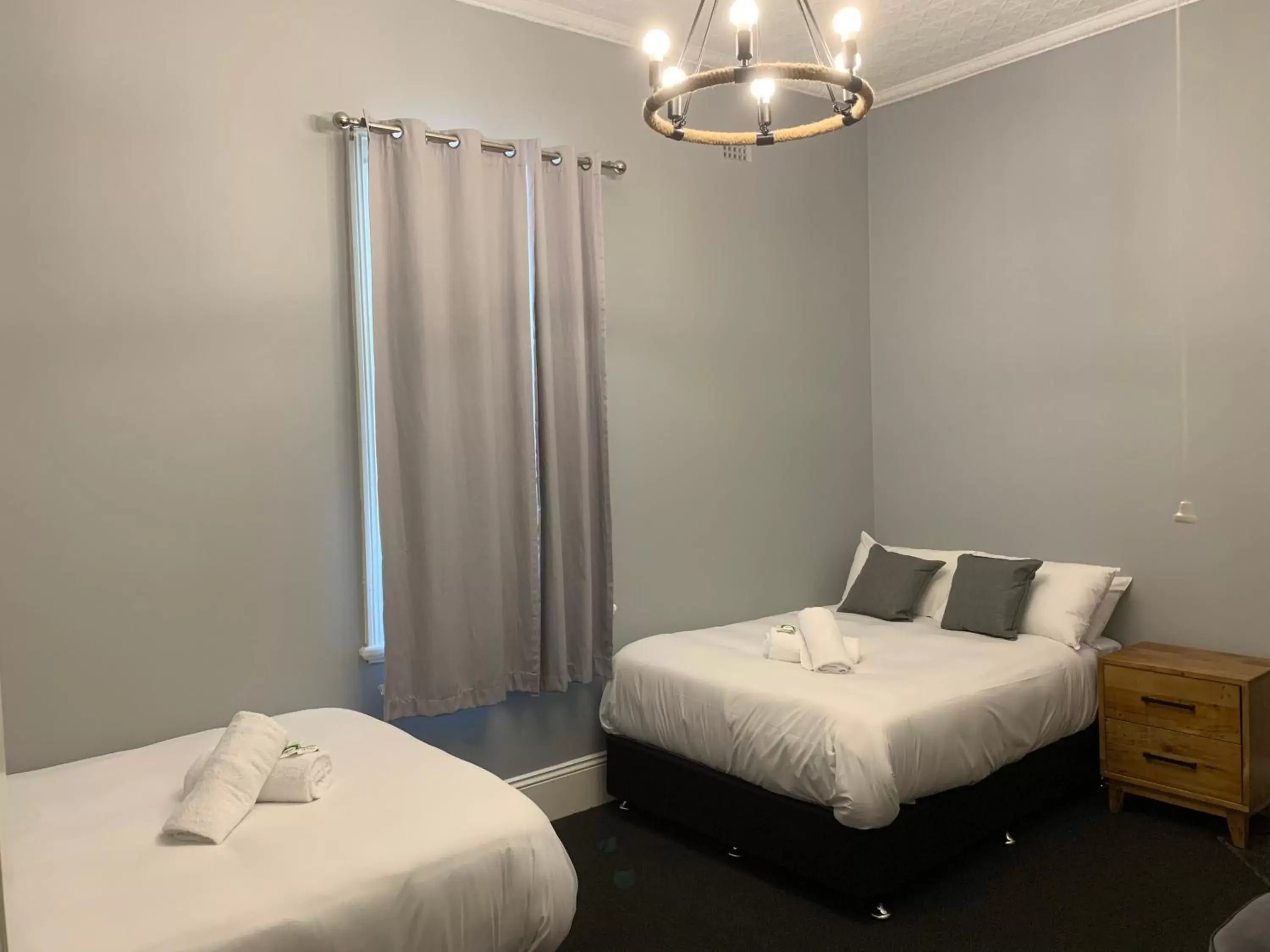 Bedroom, Bed in Abermain Hotel Bedroom, Bed in Abermain Hotel