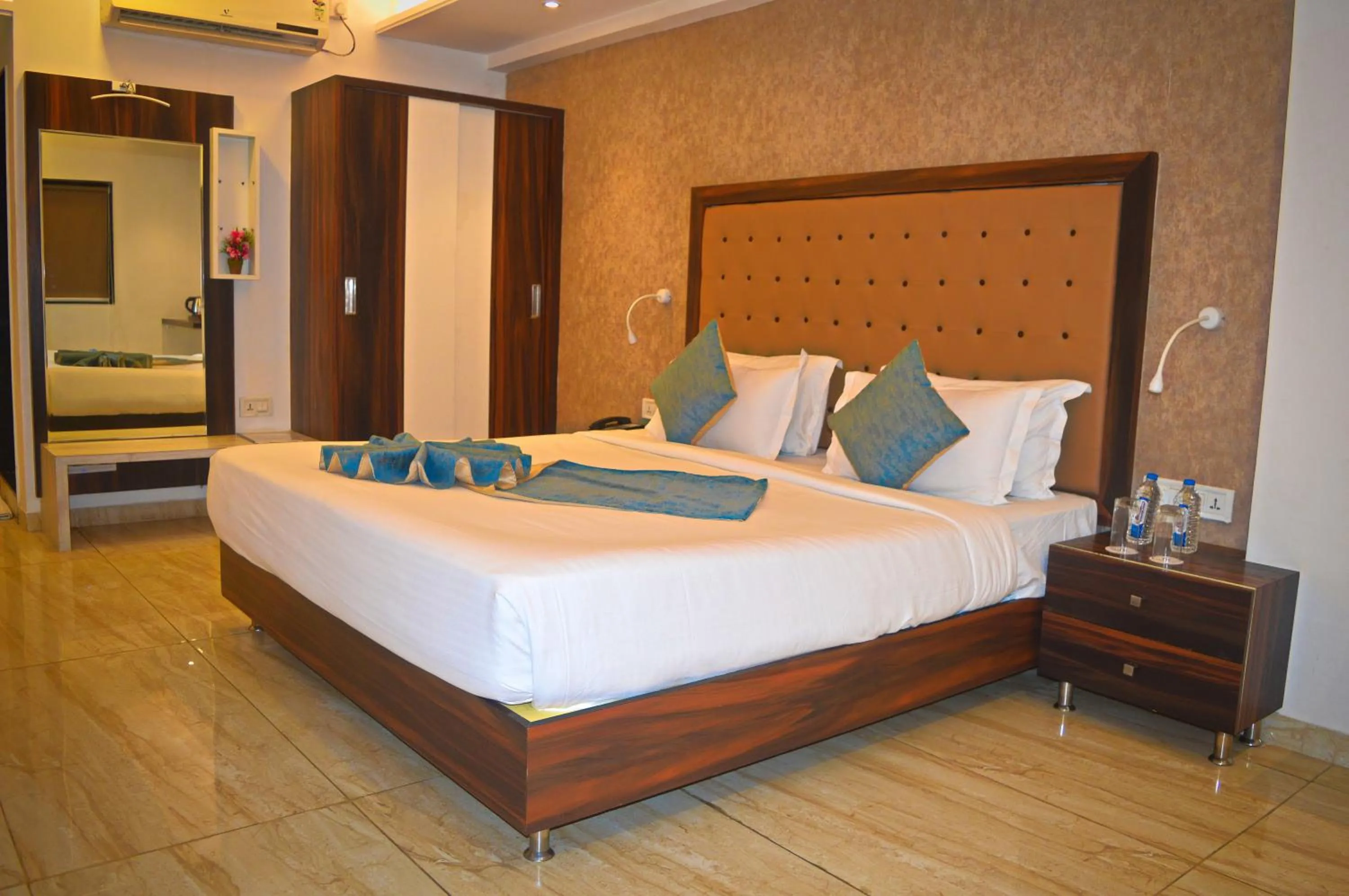 Bed in Click Hotel by Suba, Jamnagar