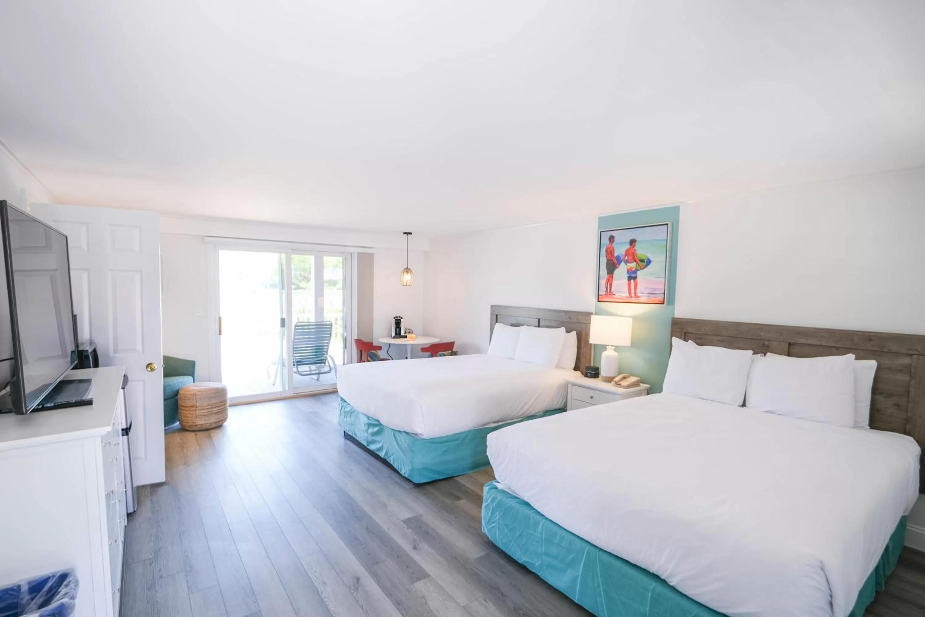 Photo of the whole room in Norseman Resort on the Beach