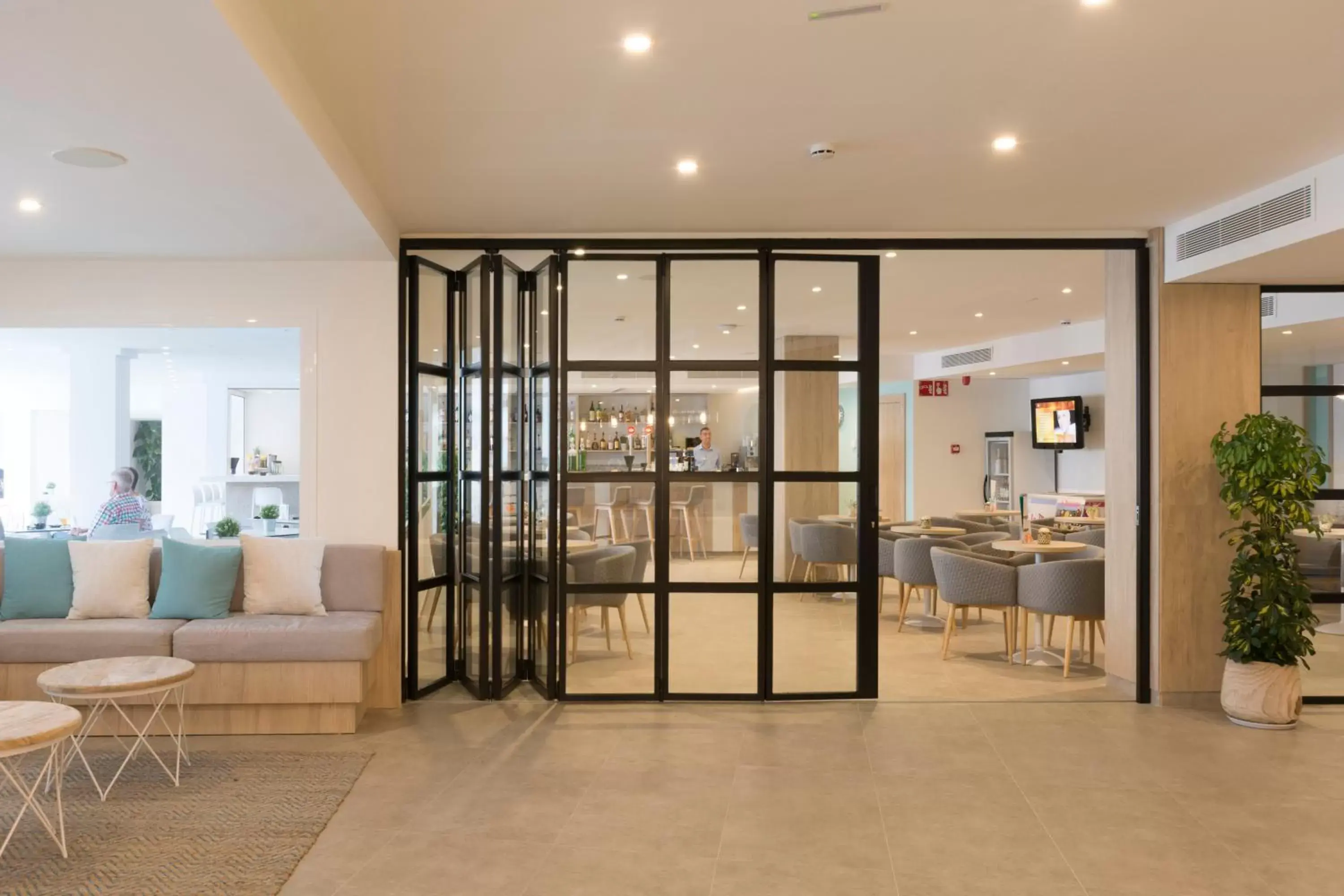 Lobby or reception in HSM Linda Playa Lobby or reception in HSM Linda Playa